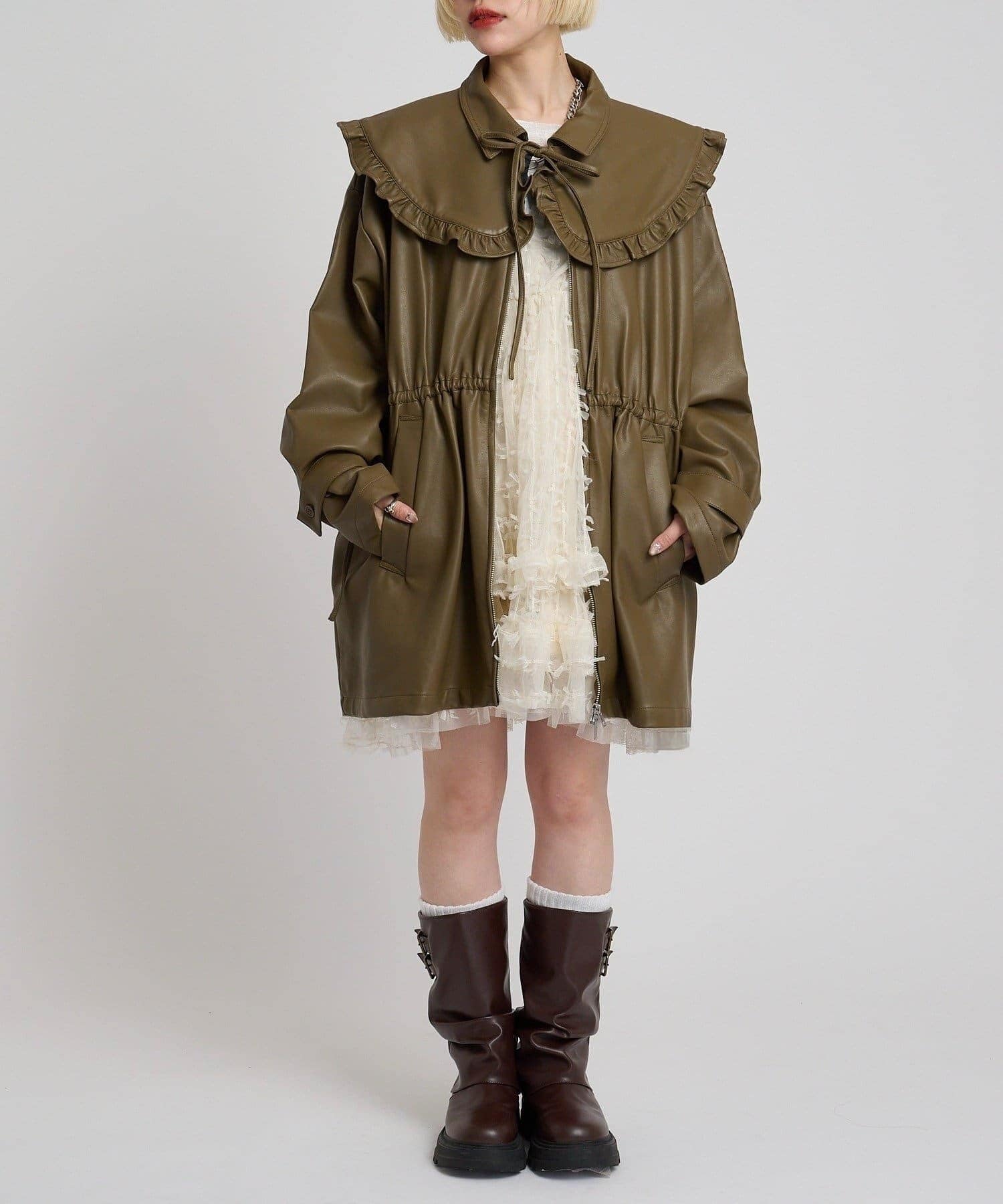 w closet(ダブルクローゼット) フリル衿付きPUレザージャケット