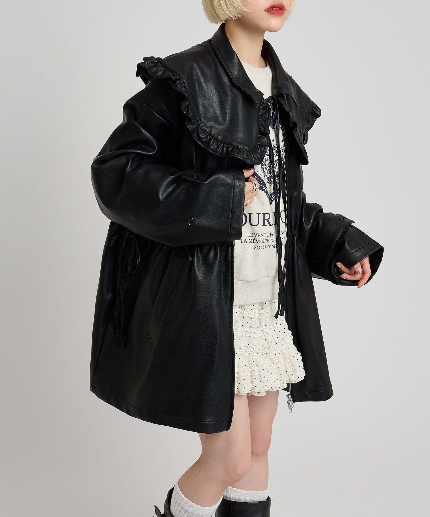 w closet(ダブルクローゼット) フリル衿付きPUレザージャケット