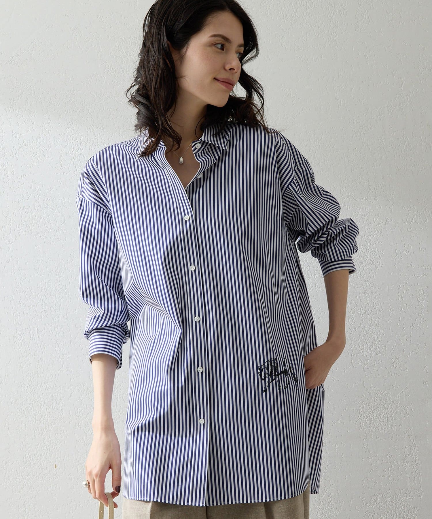 Whim Gazette(ウィム ガゼット) Thomas Masonアニマル刺繍シャツ