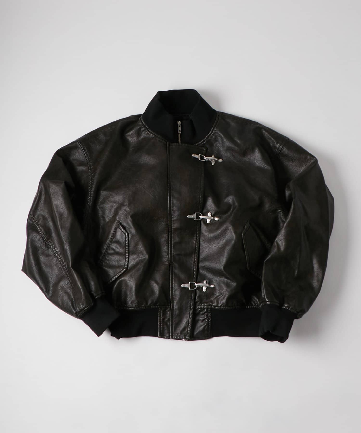 WHO’S WHO gallery(フーズフーギャラリー) VINTAGE-STYLE LEATHER FIREFIGHTER JACKET
