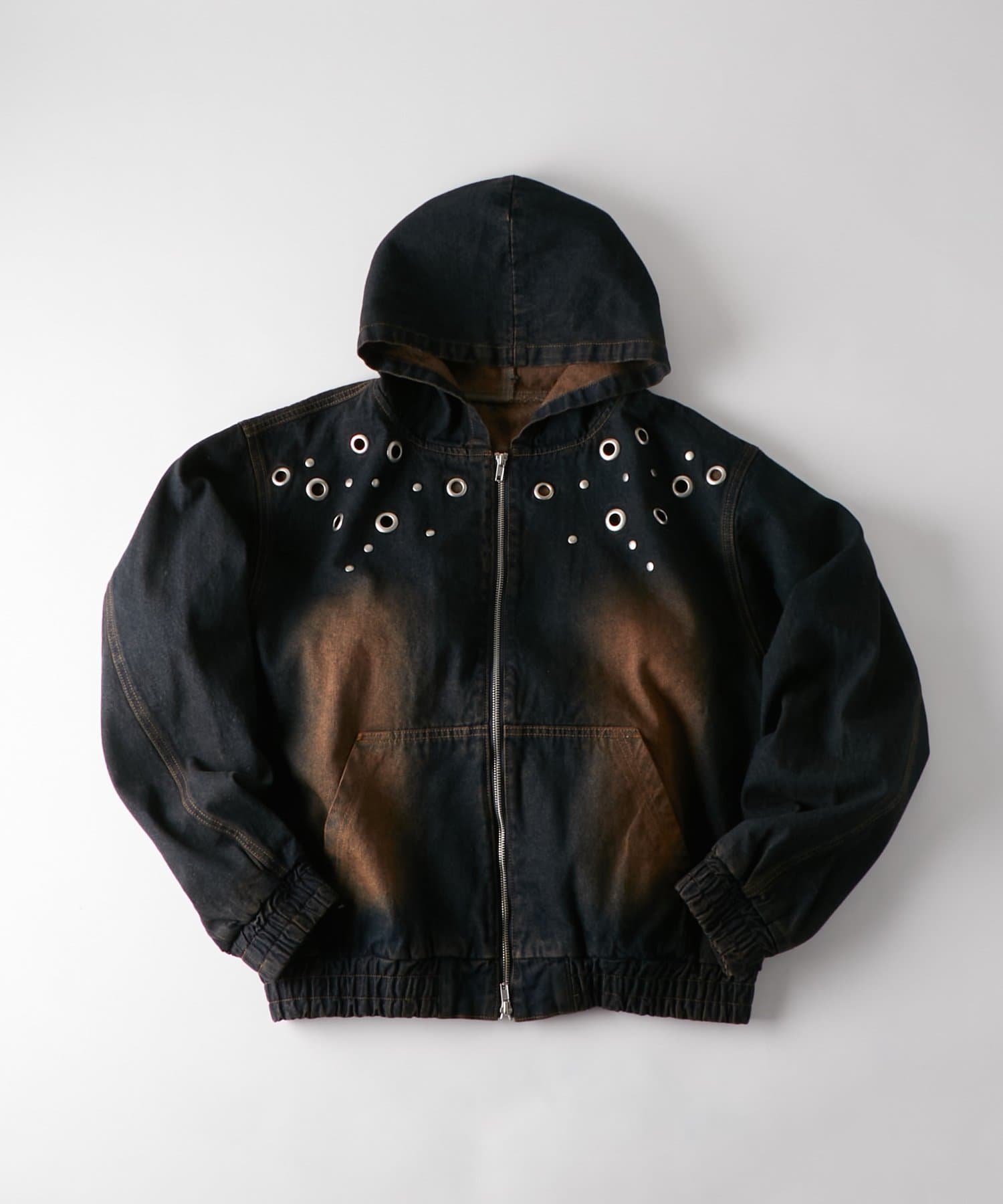 WHO’S WHO gallery(フーズフーギャラリー) EYELET STUDDED DENIM HOODED BLOUSON