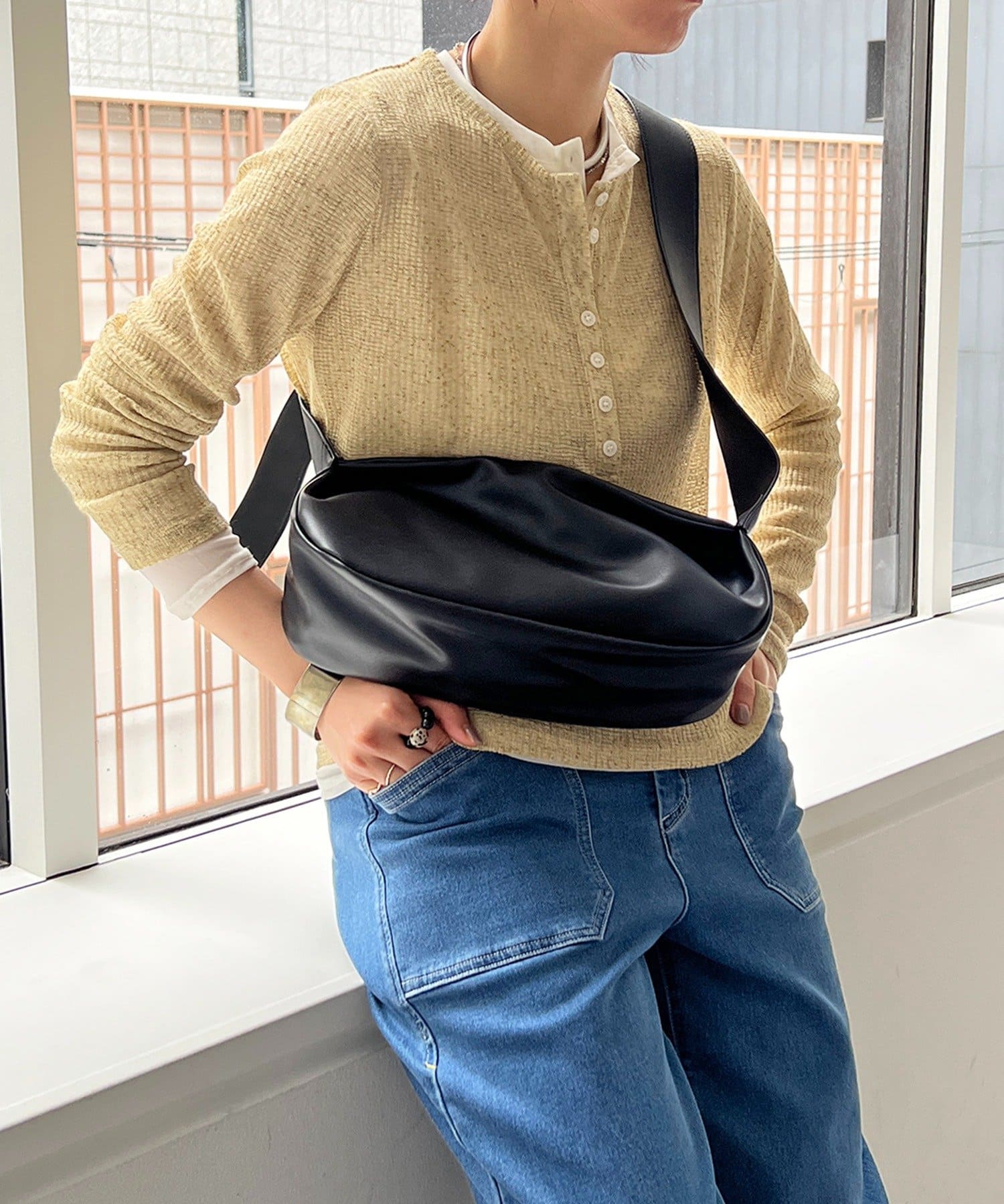 un dix cors(アンディコール) 細長立体ショルダー