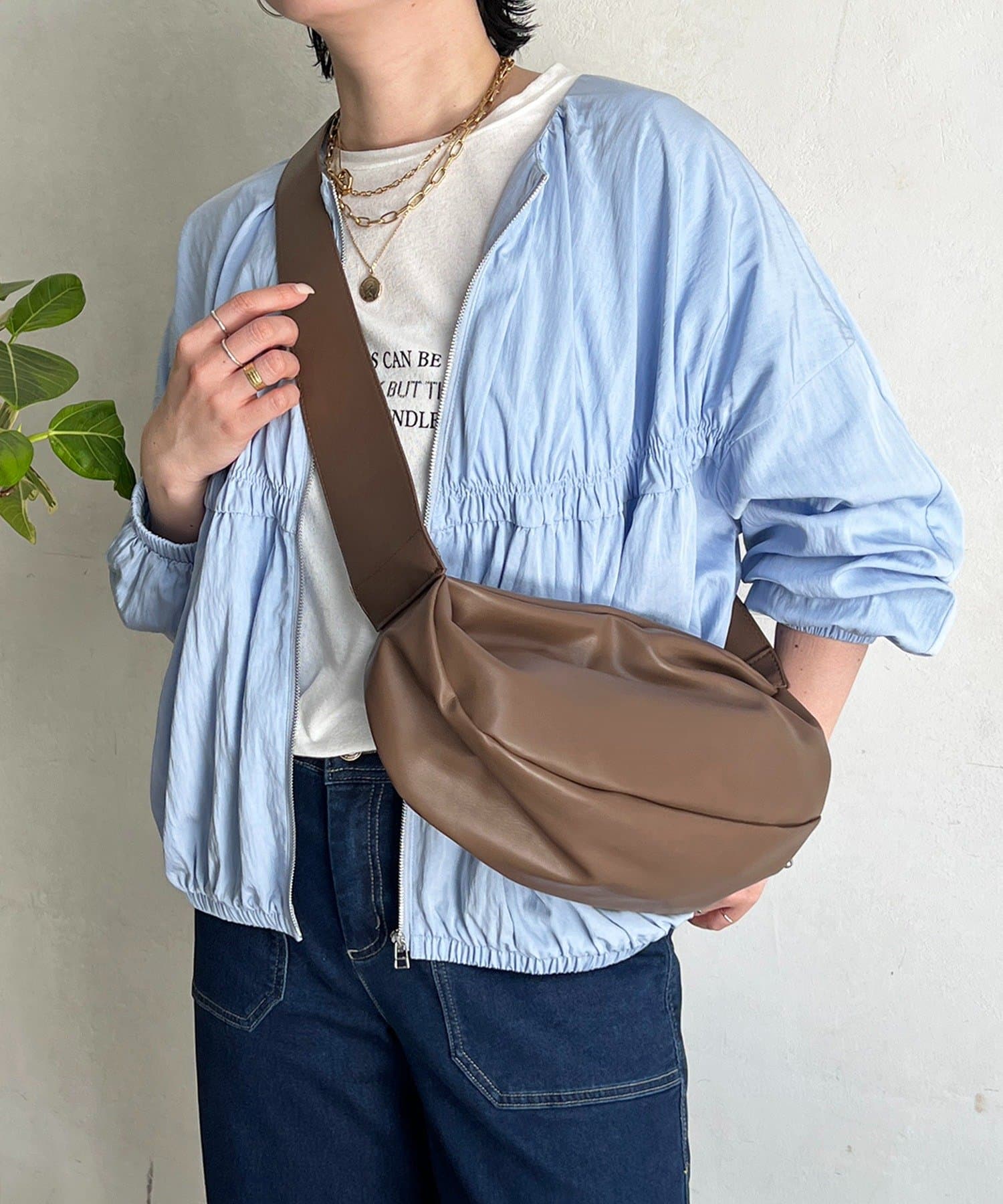 un dix cors(アンディコール) 細長立体ショルダー