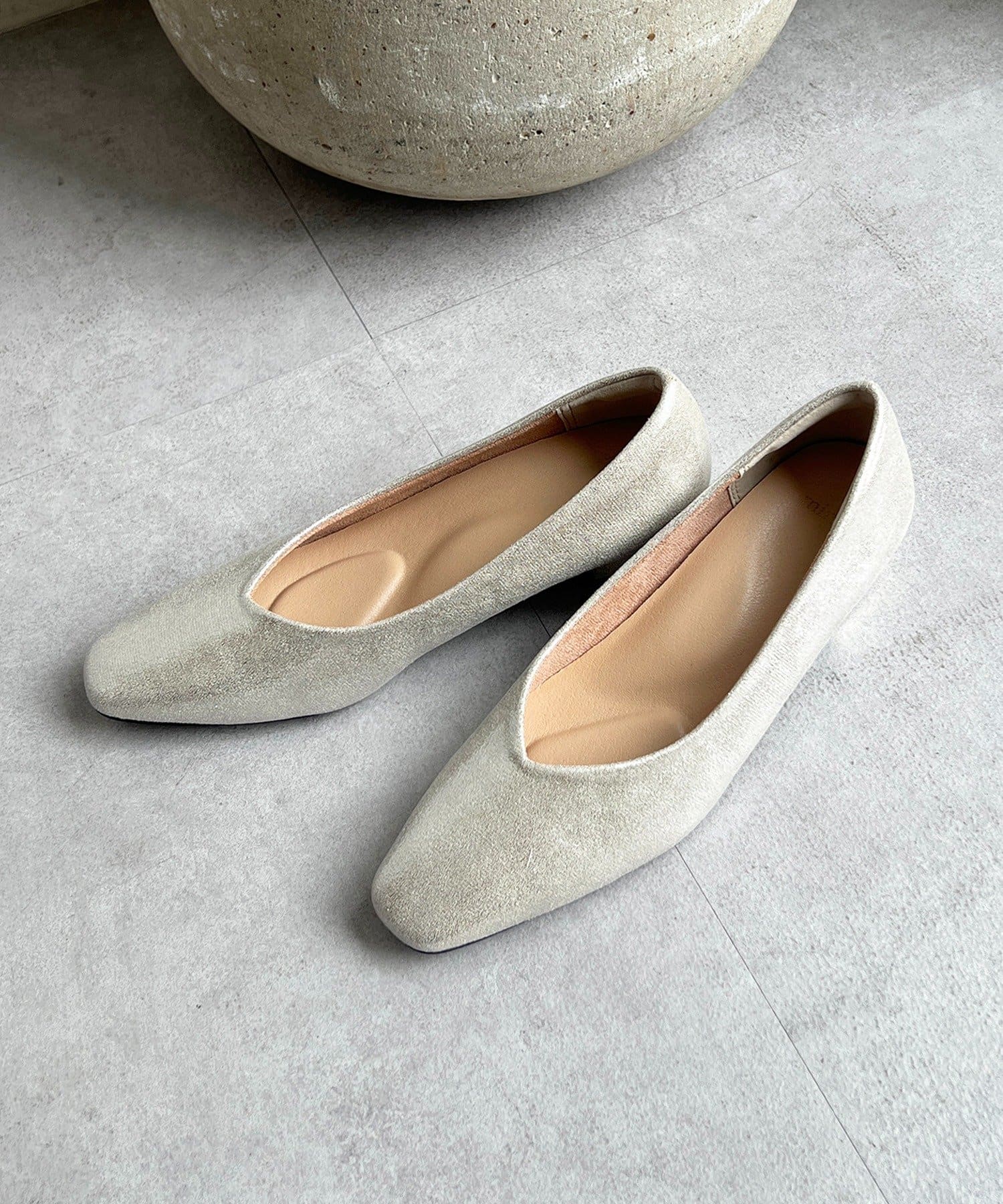 un dix cors(アンディコール) スクエアパンプス