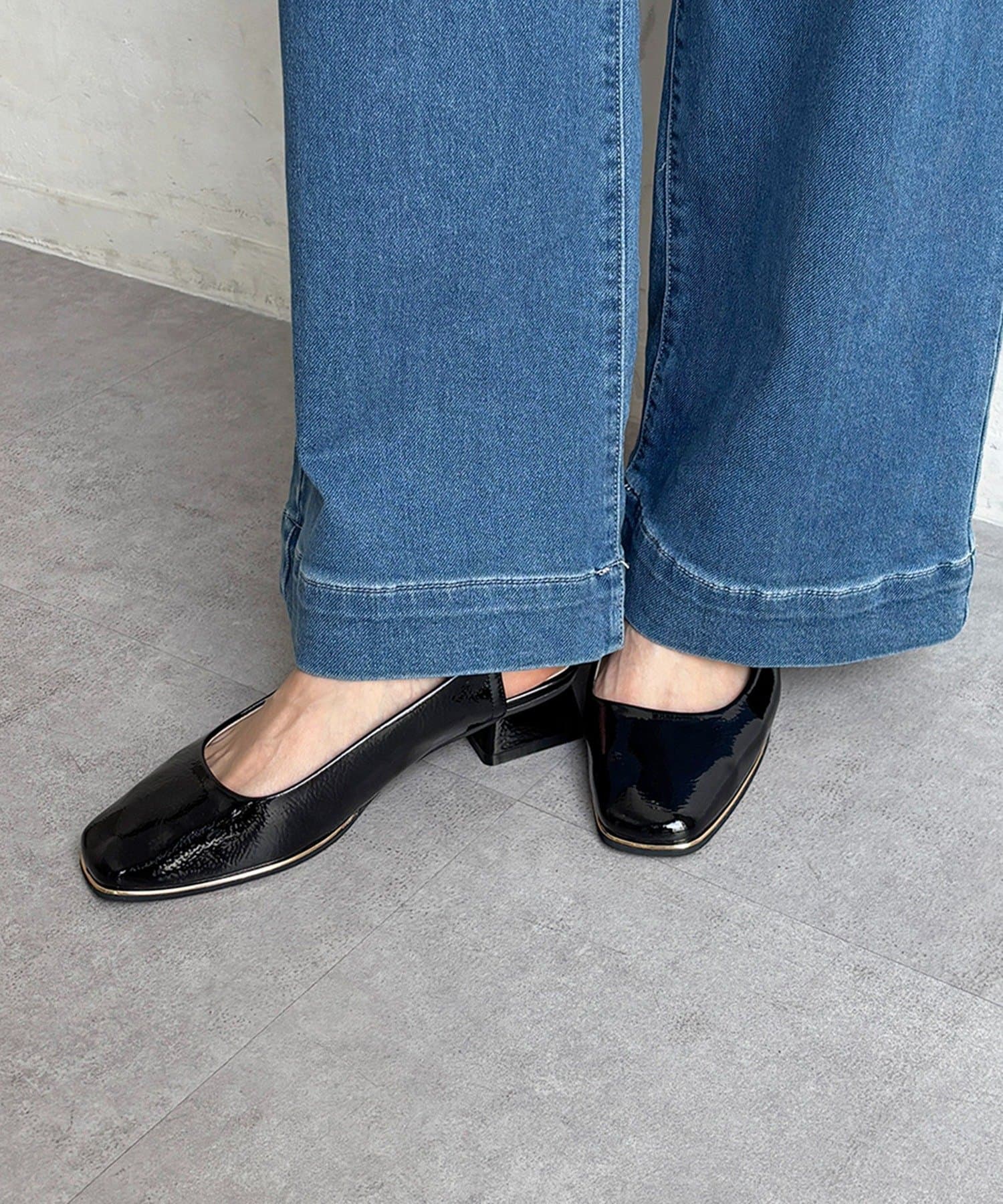 un dix cors(アンディコール) バックバンドスクエアパンプス