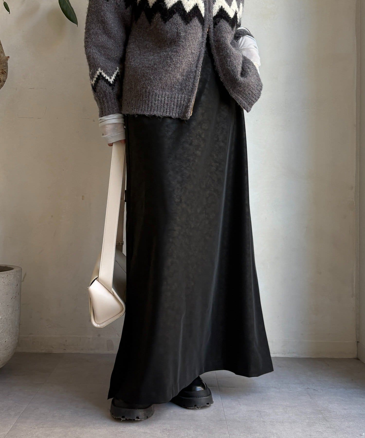 OUTLET(アウトレット) 【DouDou】ヴィンテージフェイクレザーセミフレアスカート