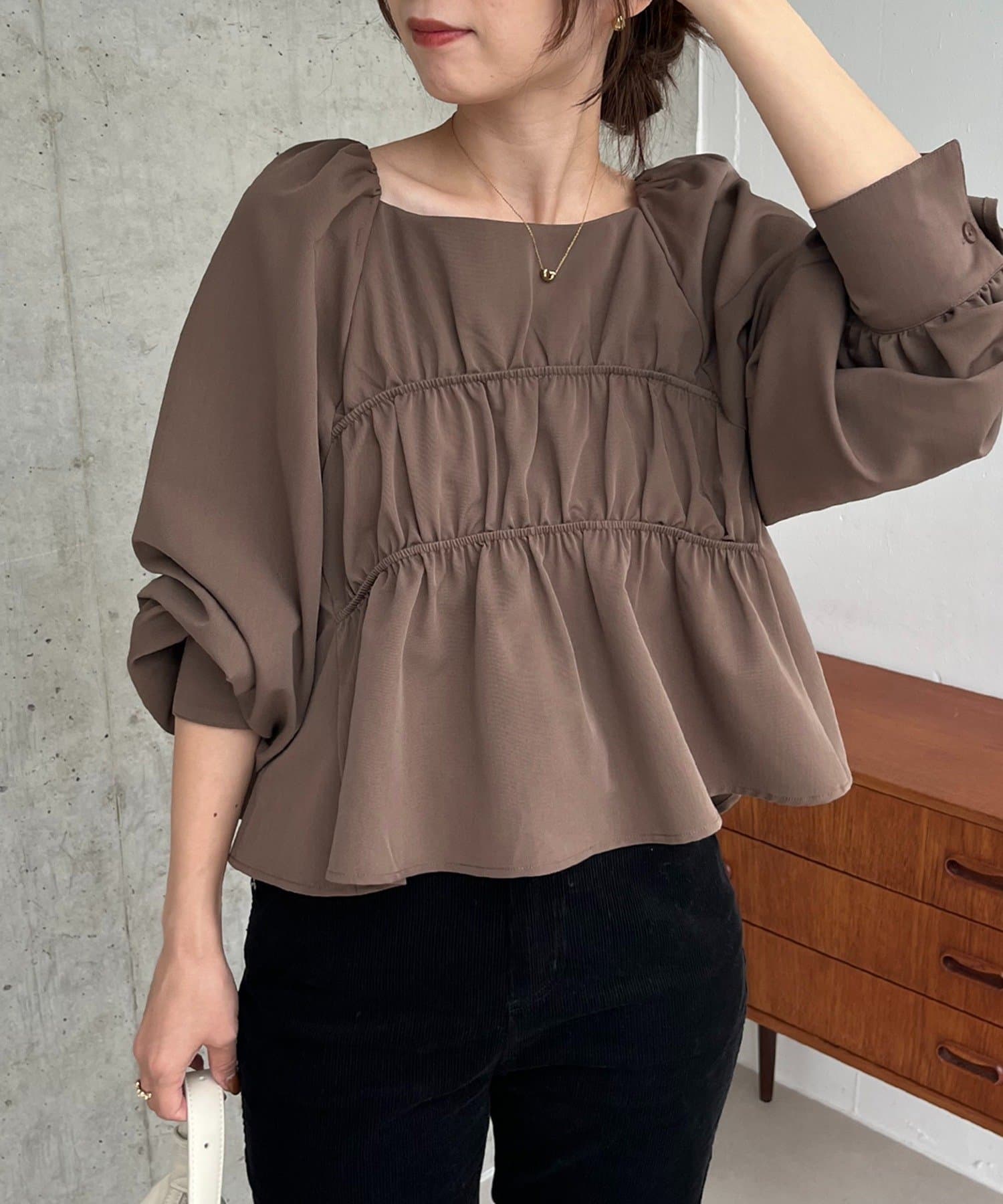 OUTLET(アウトレット) 【CAPRICIEUX LE'MAGE】スクエアパフブラウス