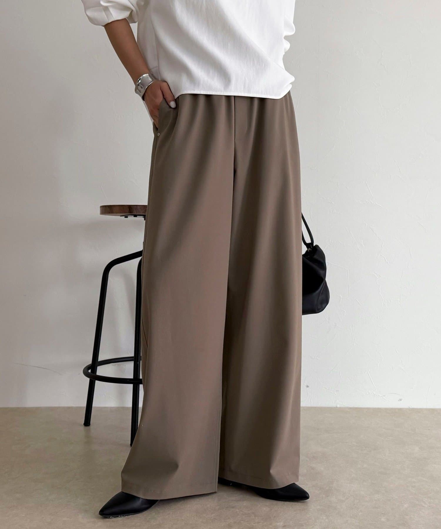 FREDY & GLOSTER(フレディ アンド グロスター) TRイージーセミワイドパンツ