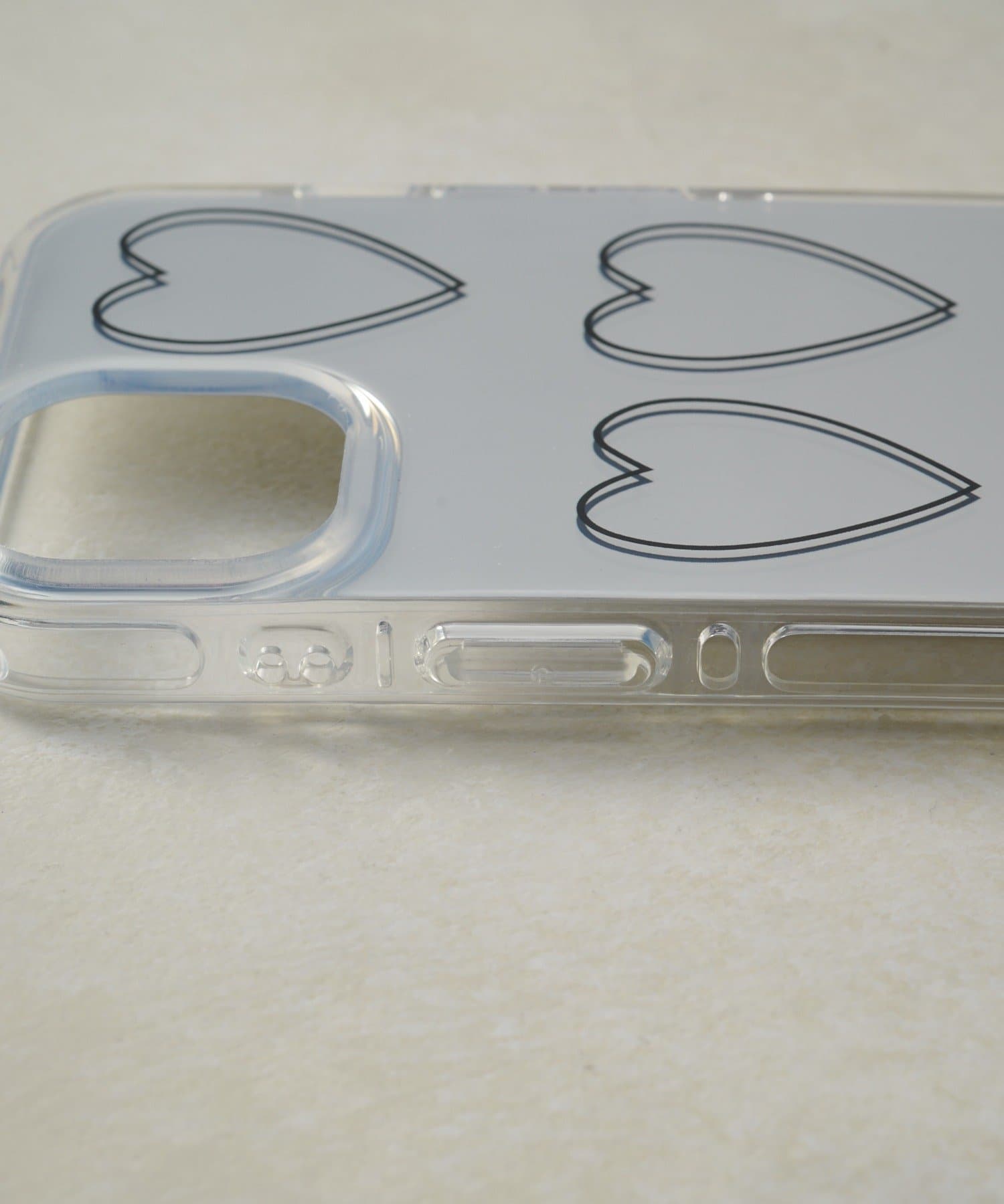 Lattice(ラティス) シルバーハートスマホケース(iPhone13/14)