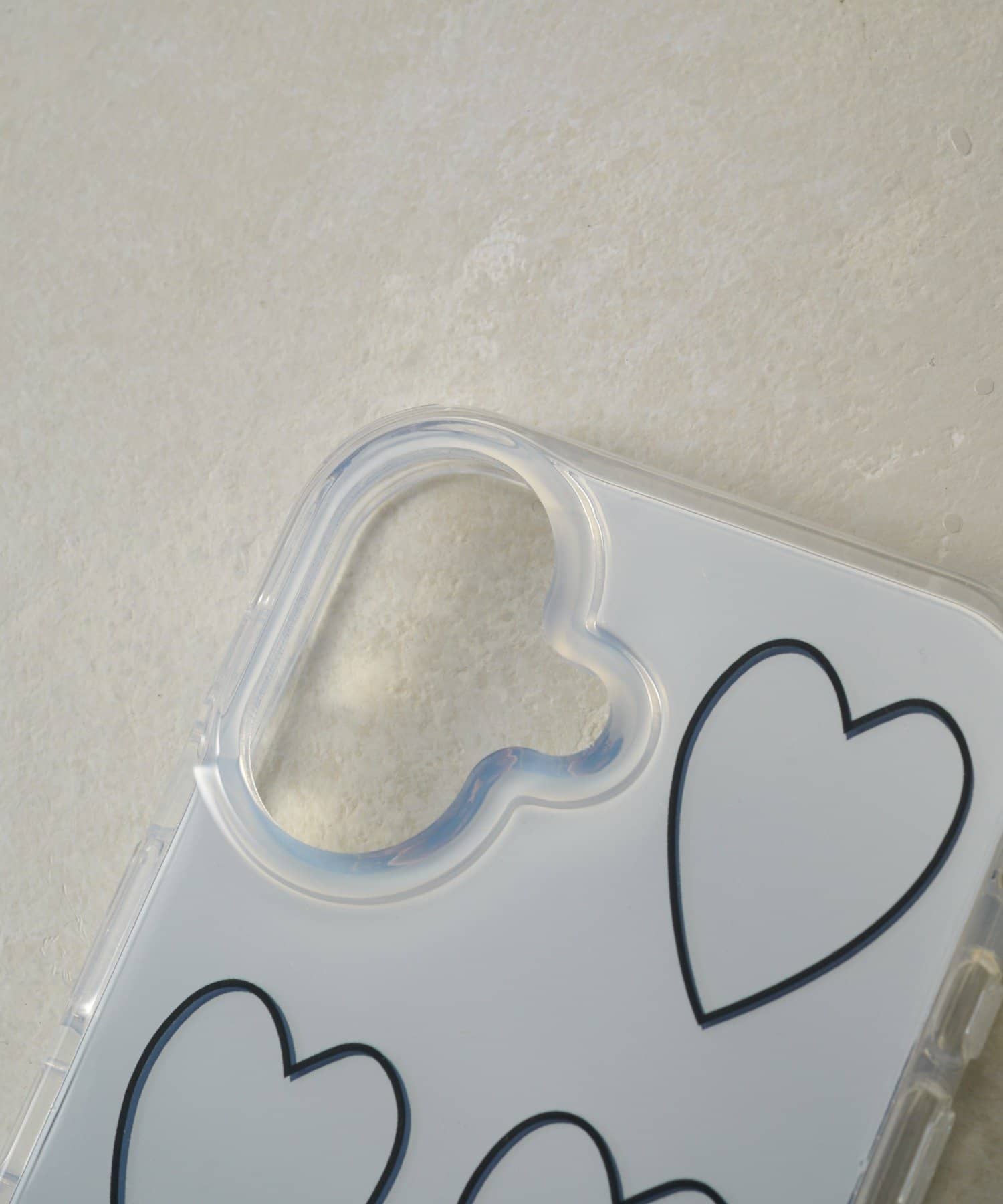 Lattice(ラティス) シルバーハートスマホケース(iPhone16)