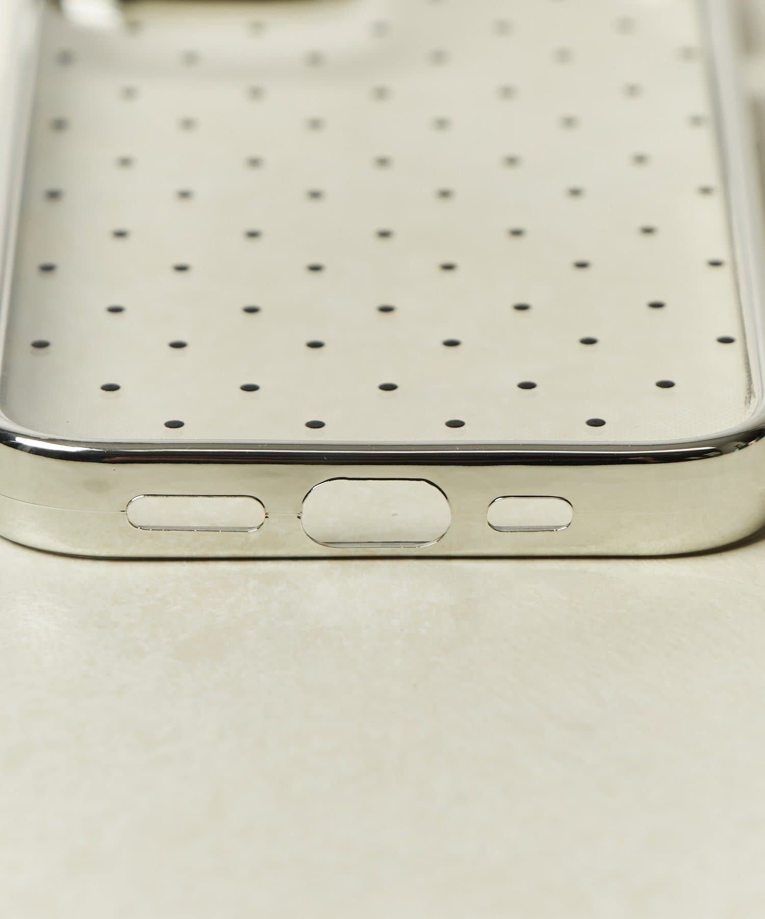 Lattice(ラティス) クリアドットスマホケース(iPhone13/14)