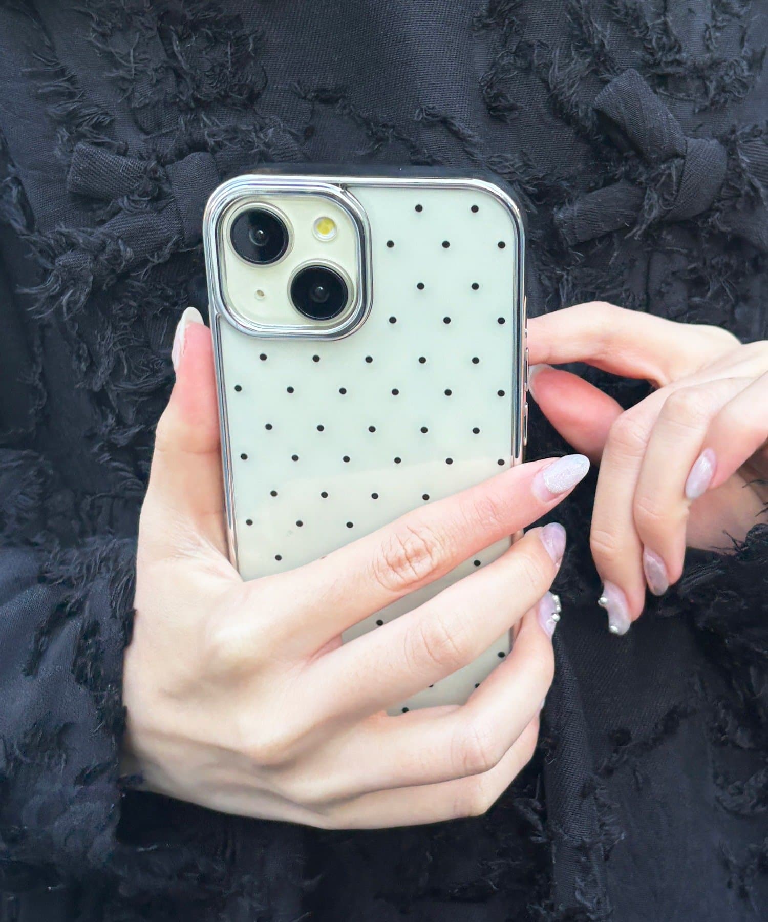 Lattice(ラティス) クリアドットスマホケース(iPhone15)