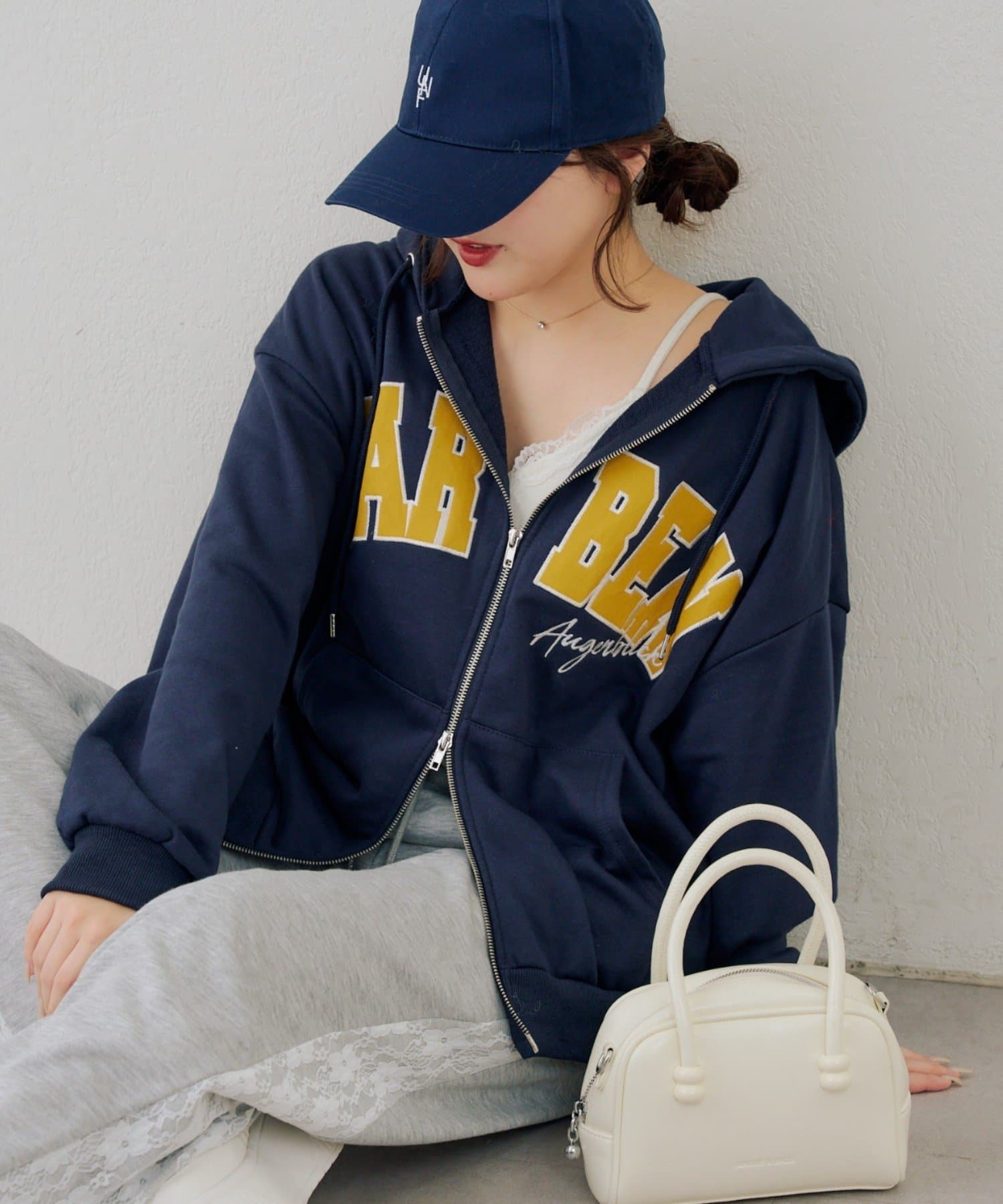 NICE CLAUP / OLIVE des OLIVE OUTLET(ナイスクラップ  / オリーブ デ オリーブ アウトレット) 【RMAF】フードロゴＺＩＰパーカー