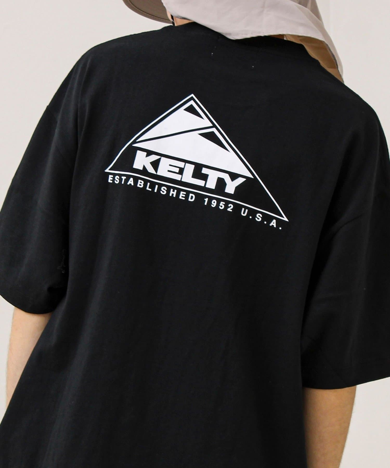 FREDY & GLOSTER(フレディ アンド グロスター) 【KELTY×GLOSTER】別注 バックロゴプリントT