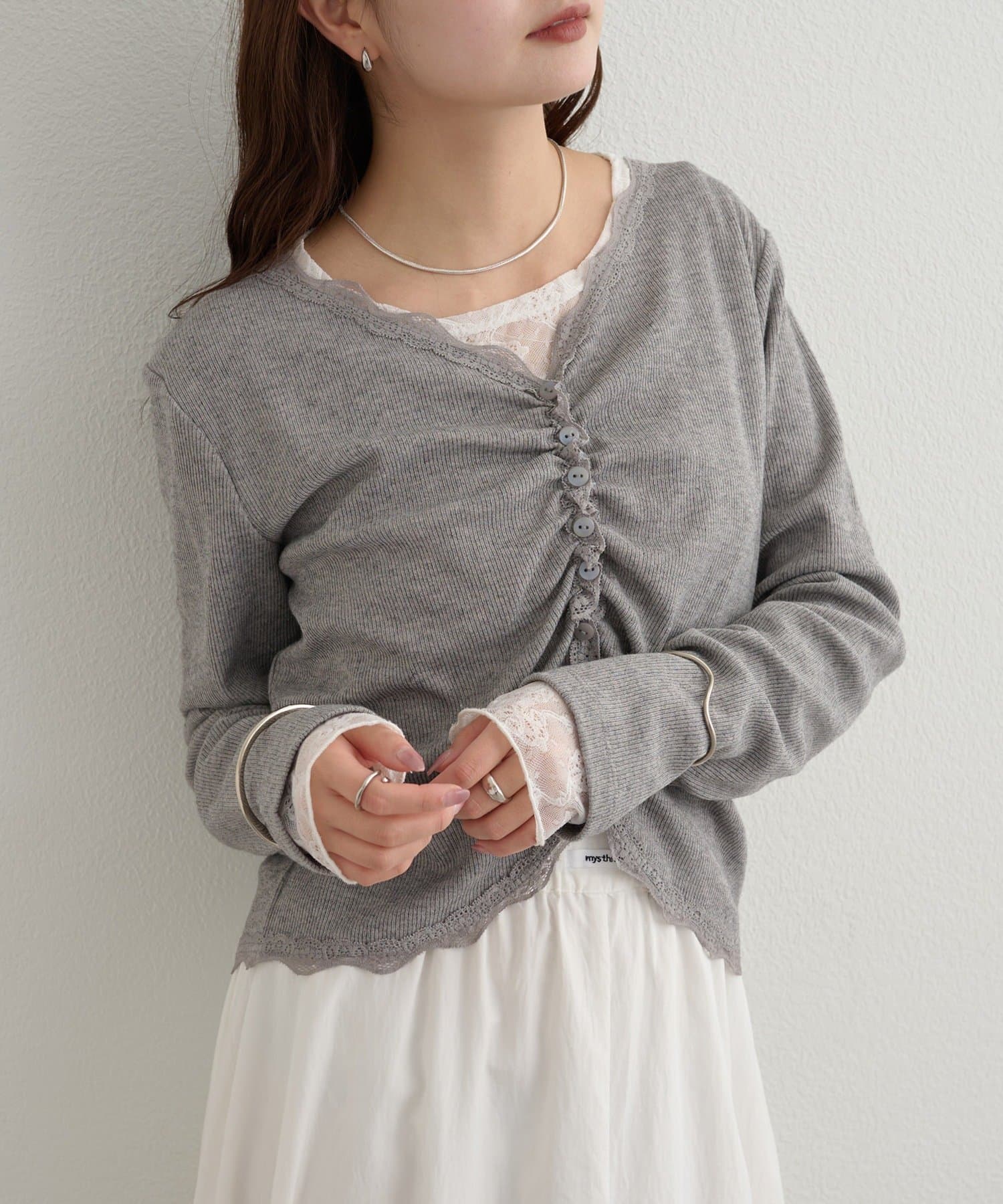 mystic(ミスティック) ギャザーレースリブカーディガン