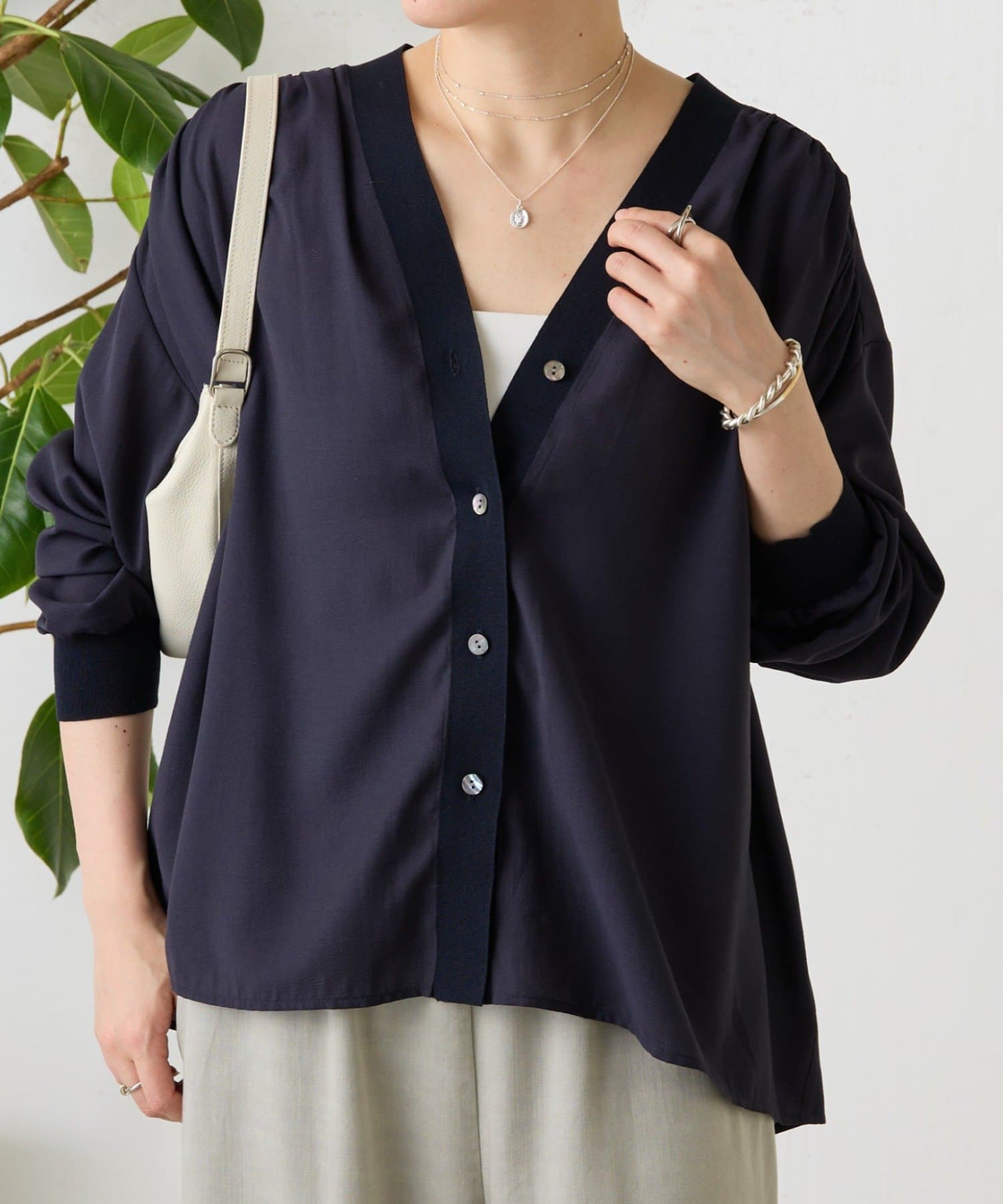 BEARDSLEY(ビアズリー) 《2/20(金)12：00予約開始》シアーブラウスカーディガン