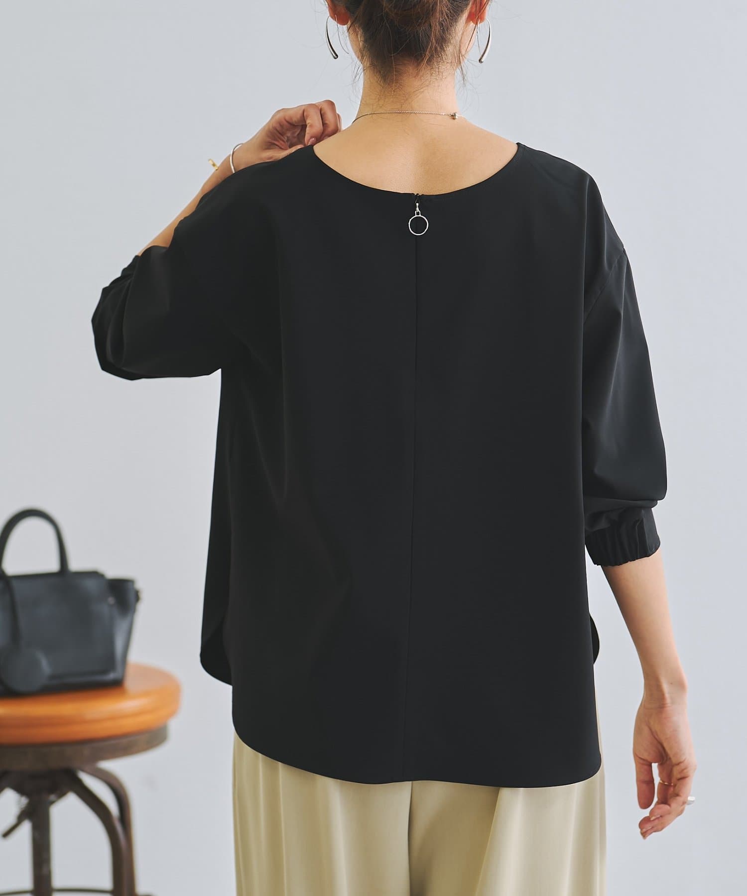 BEARDSLEY(ビアズリー) リングジップ前後ブラウス