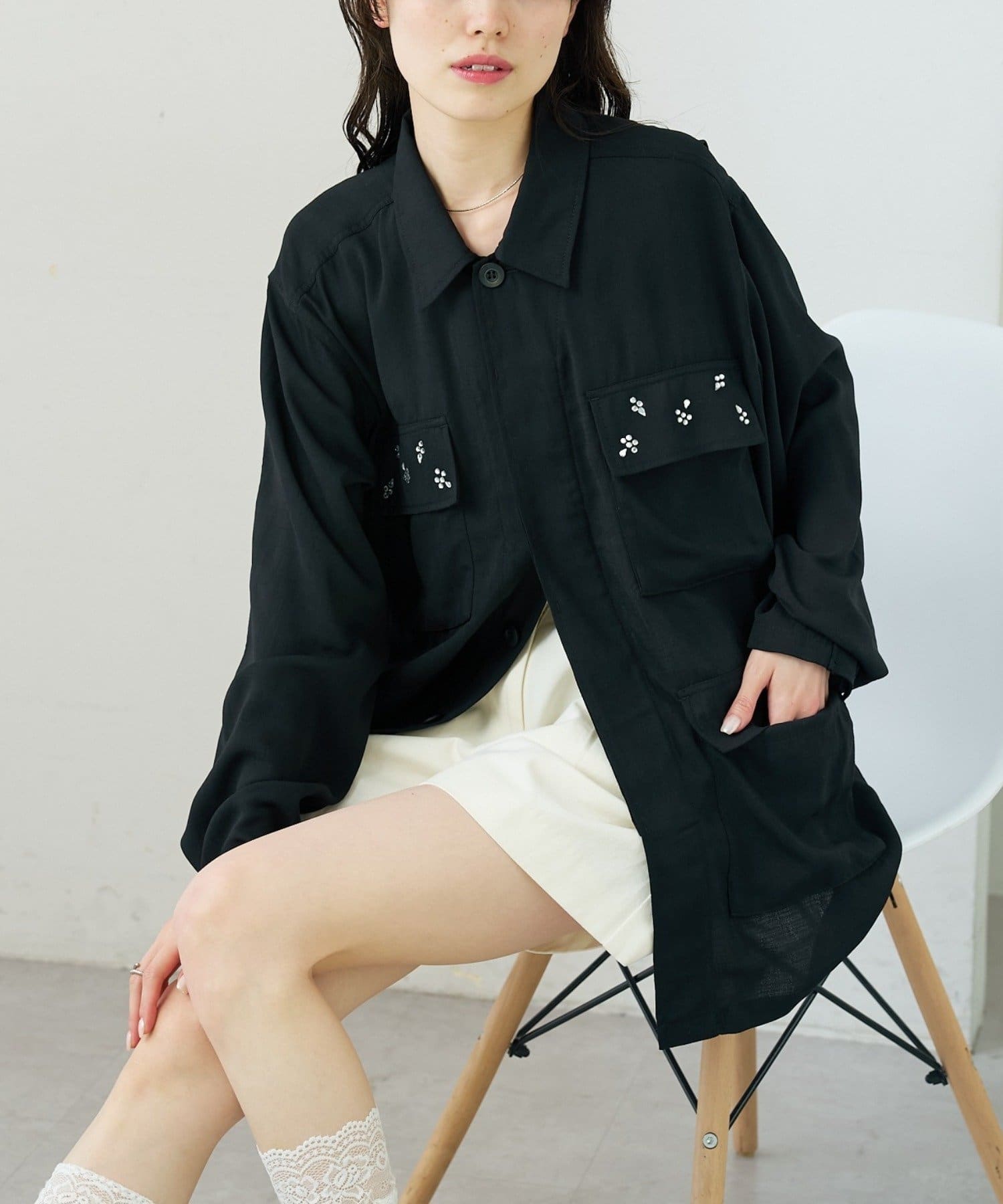 mystic(ミスティック) ポケットビジューカバーオール