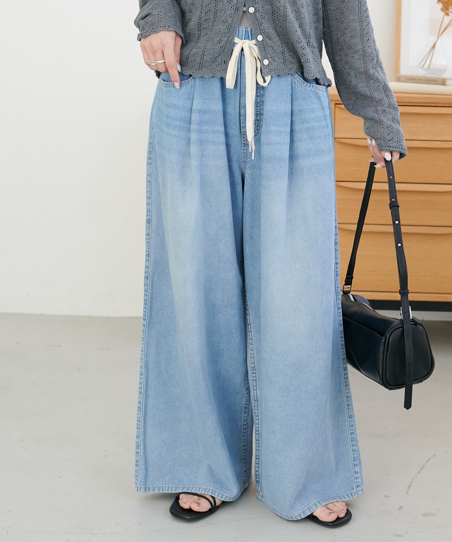 DISCOAT(ディスコート) ライトオンスデニムイージーワイドパンツ