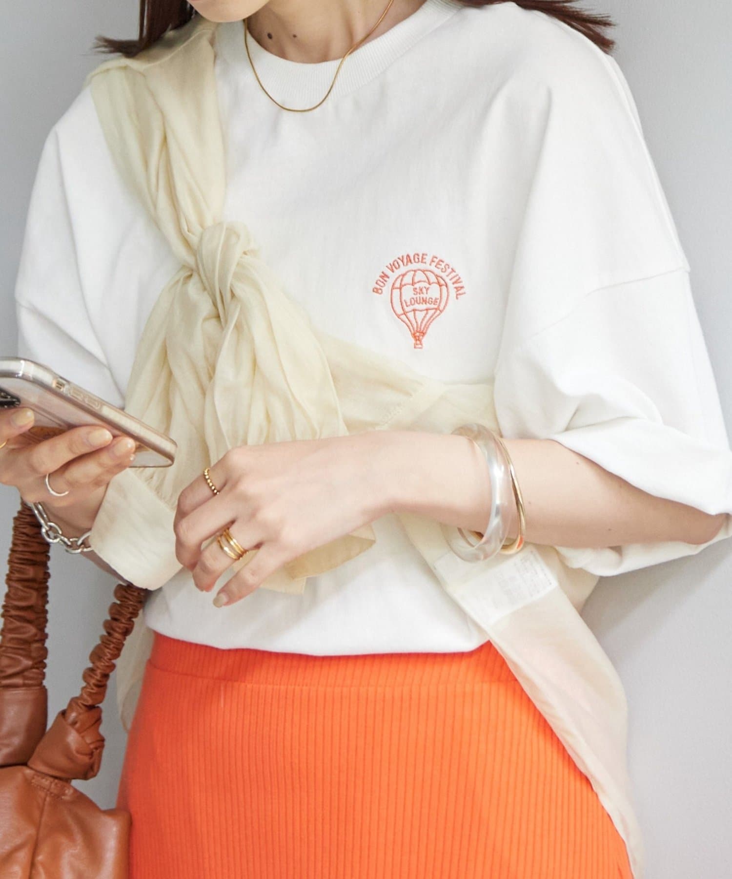 DISCOAT(ディスコート) 【WEB限定】ワンポイント刺繍半袖Tシャツ