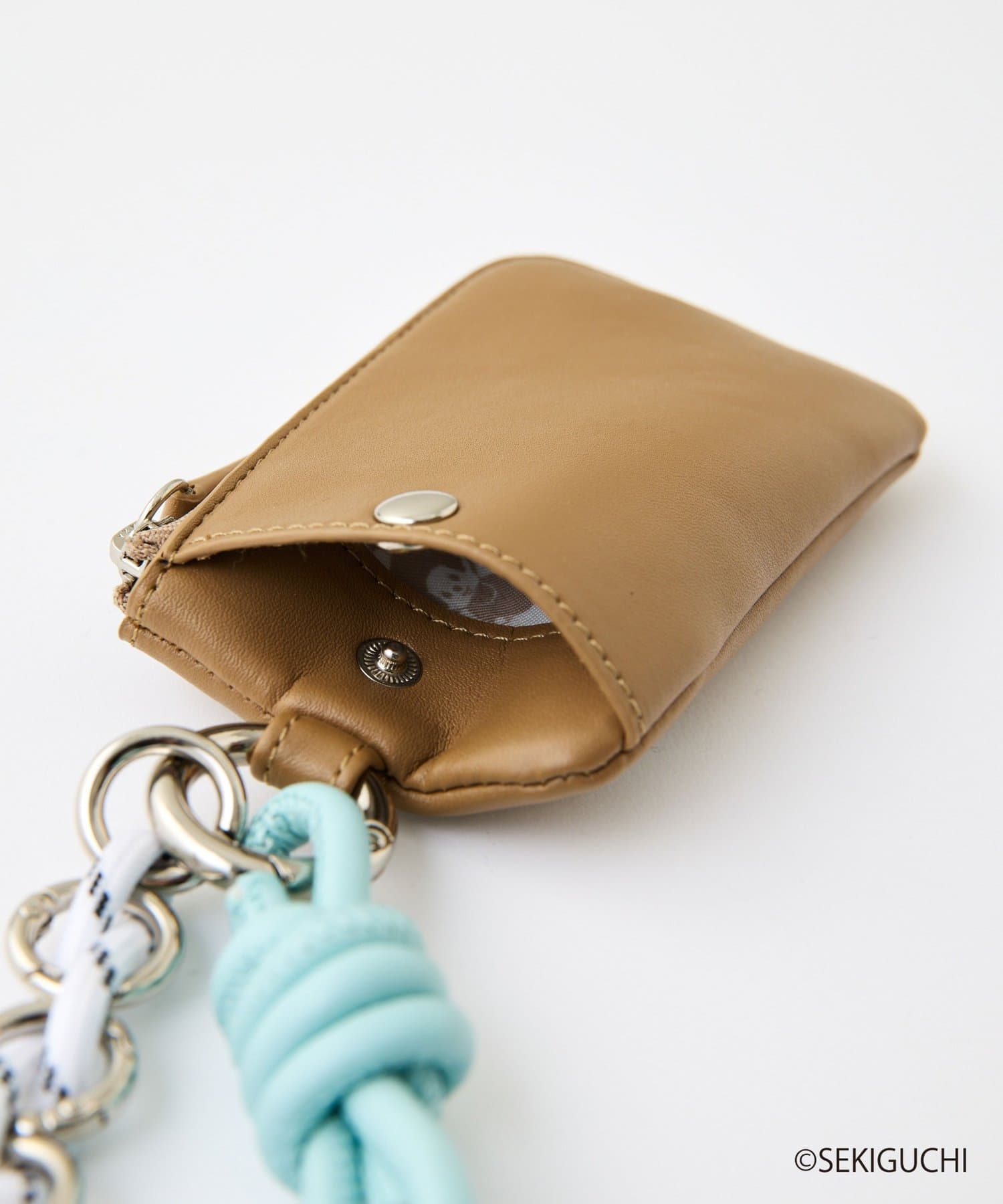 CIAOPANIC TYPY(チャオパニックティピー) :【モンチッチ】カードケースミニポーチ付きチャーム