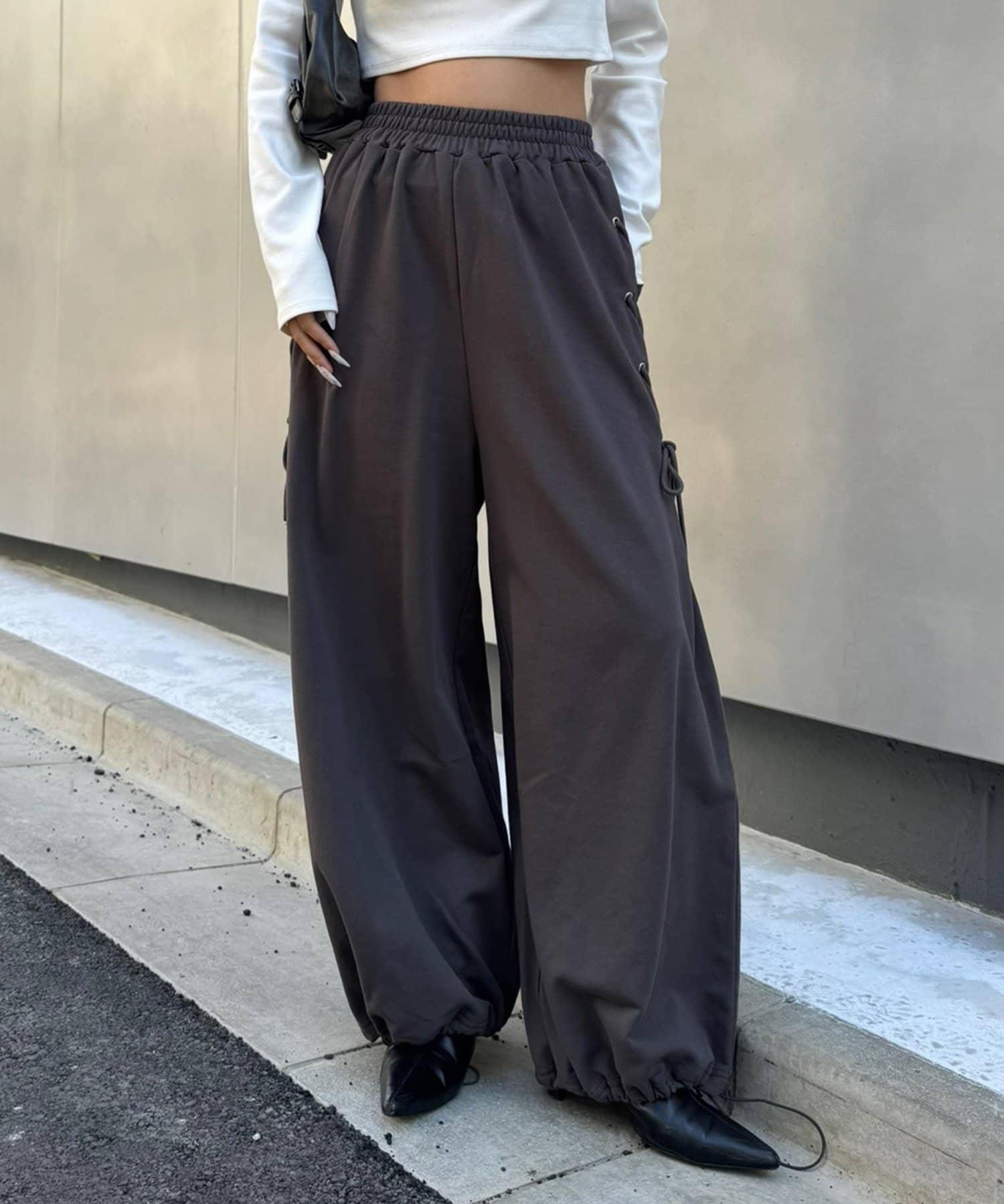 mline(エムライン) [mline]サイドレースアップスウェット