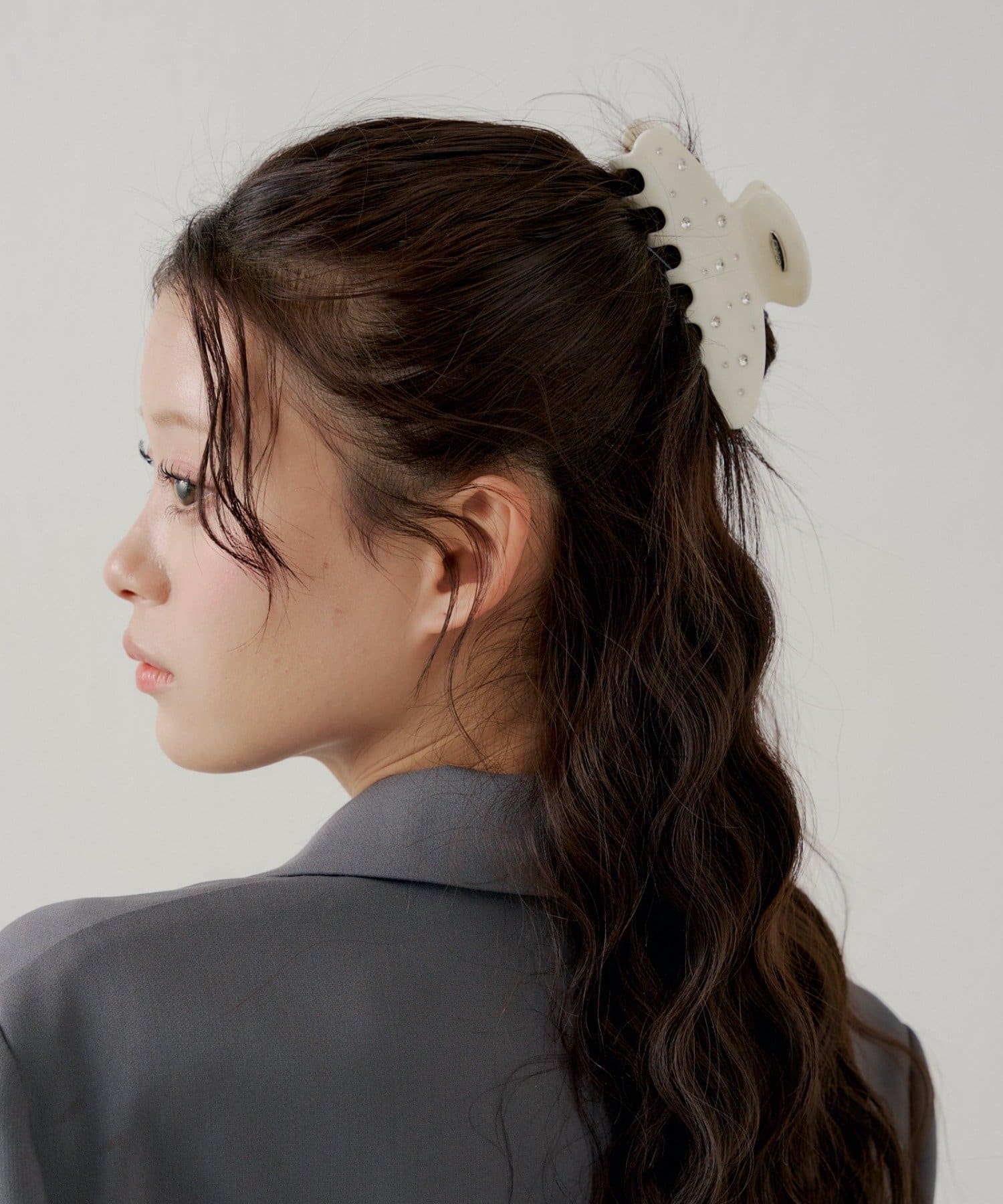 Chico(チコ) ランダムビジュー付きヘアクリップ