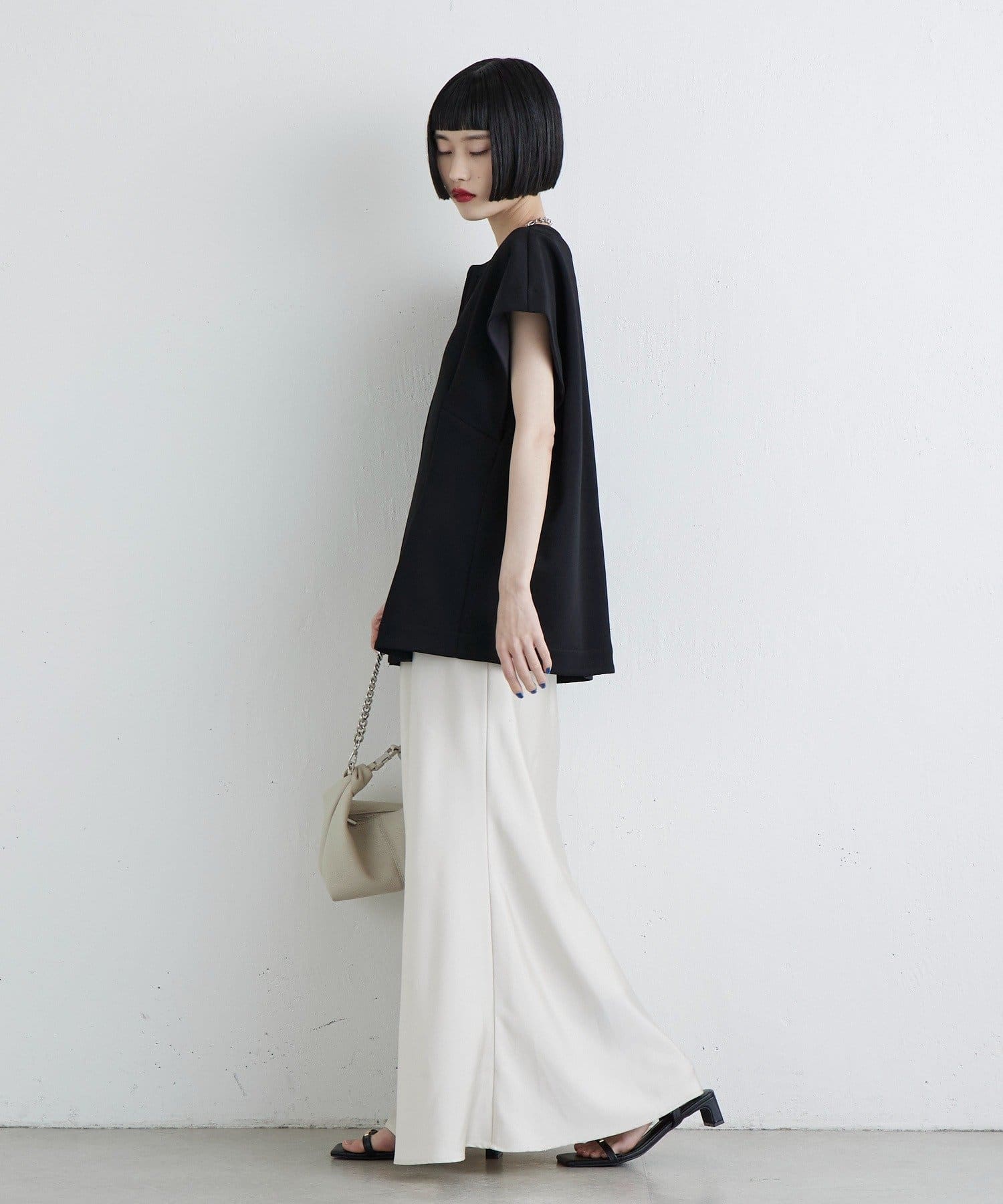 Lui's(ルイス) ウエストシェイプZIPトップス