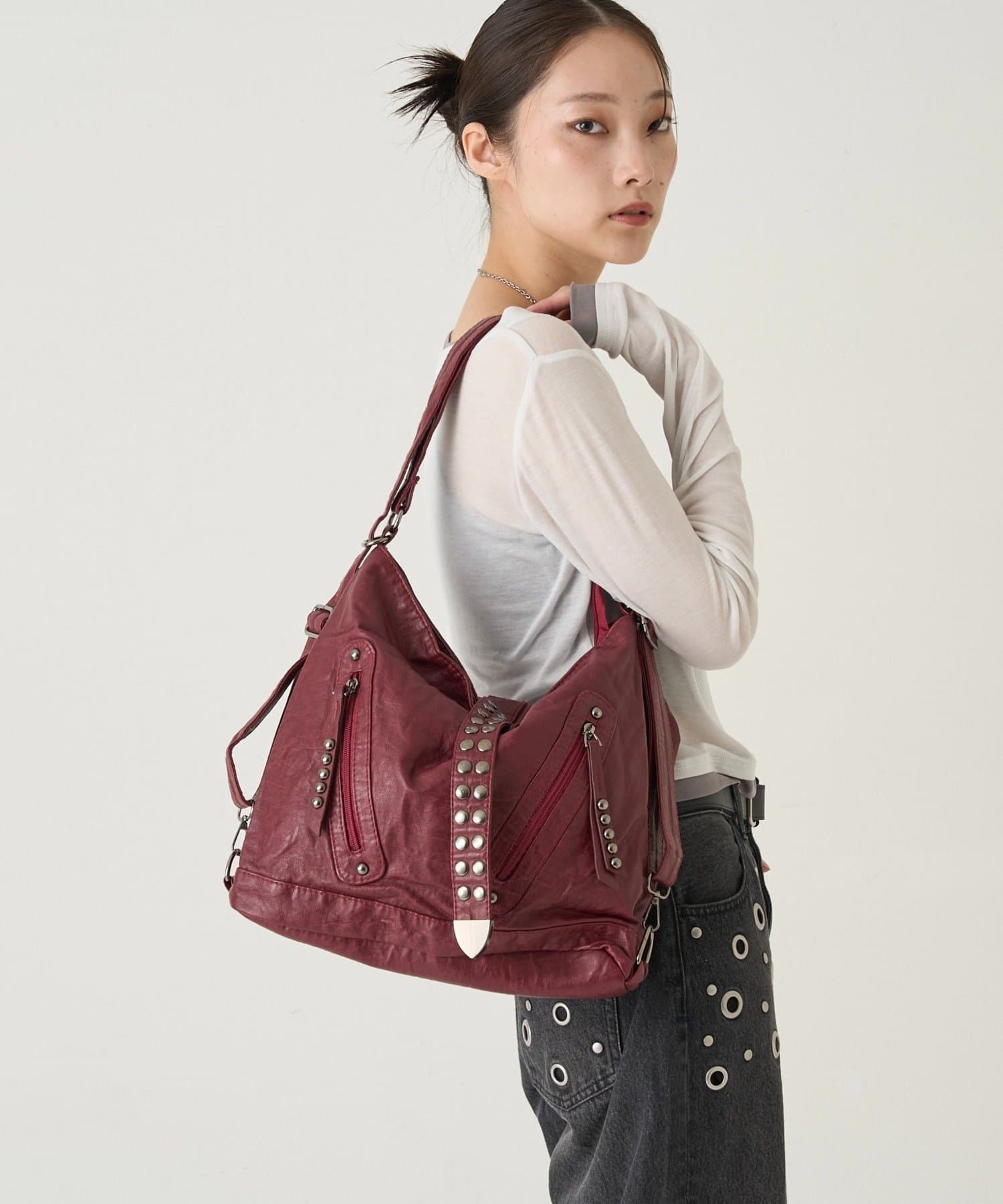 WHO’S WHO gallery(フーズフーギャラリー) 2-WAY DOT STUDS RIMP BAG