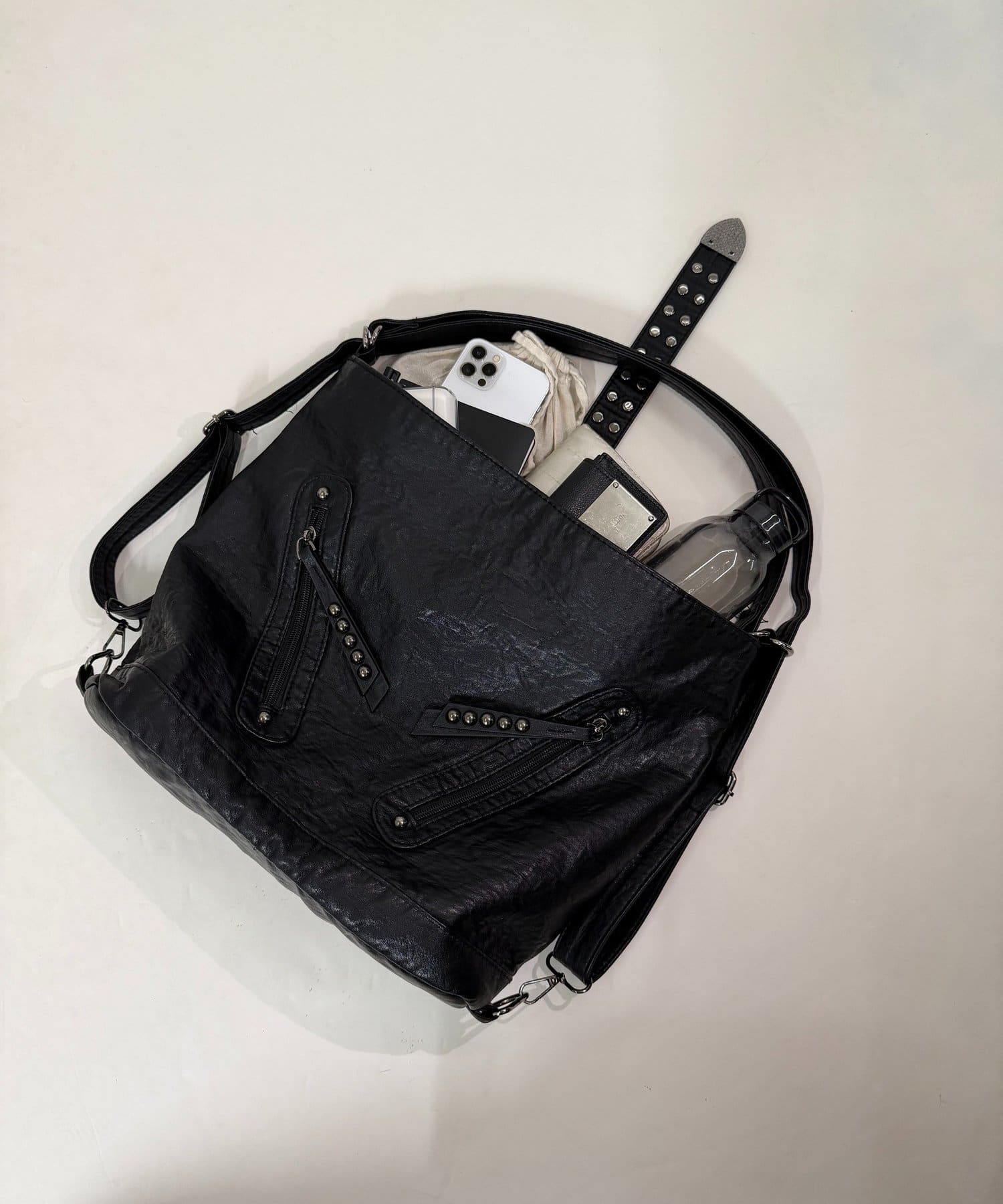 WHO’S WHO gallery(フーズフーギャラリー) 2-WAY DOT STUDS RING BAG