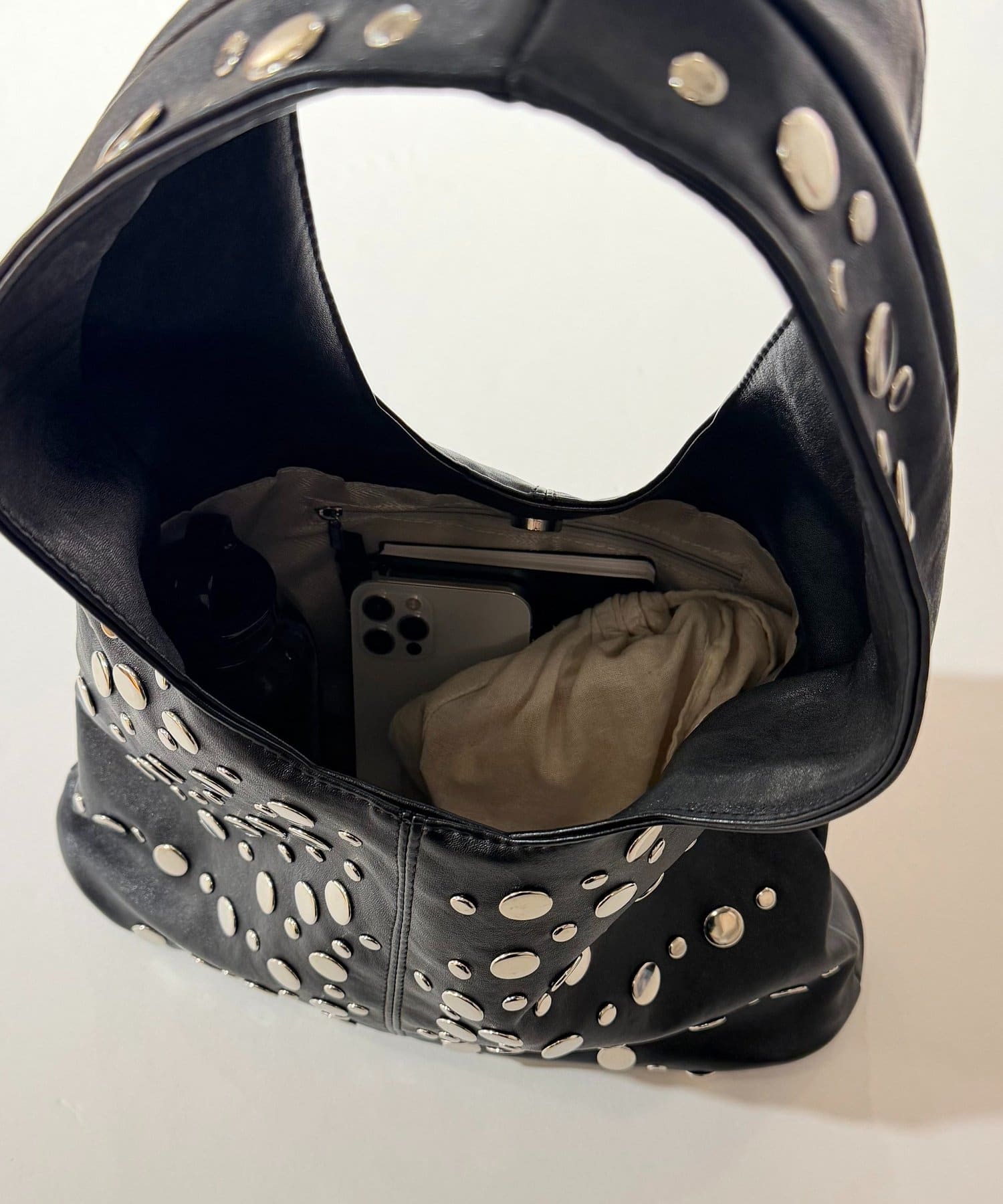 WHO’S WHO gallery(フーズフーギャラリー) ラジアルドットバッグ