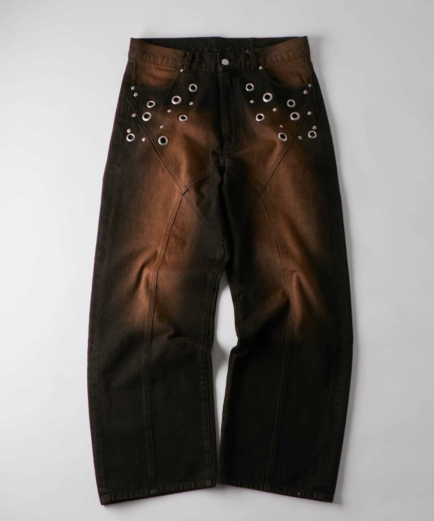 WHO’S WHO gallery(フーズフーギャラリー) GROMMET SWITCHING BLEACHED/BLASTED DENIM