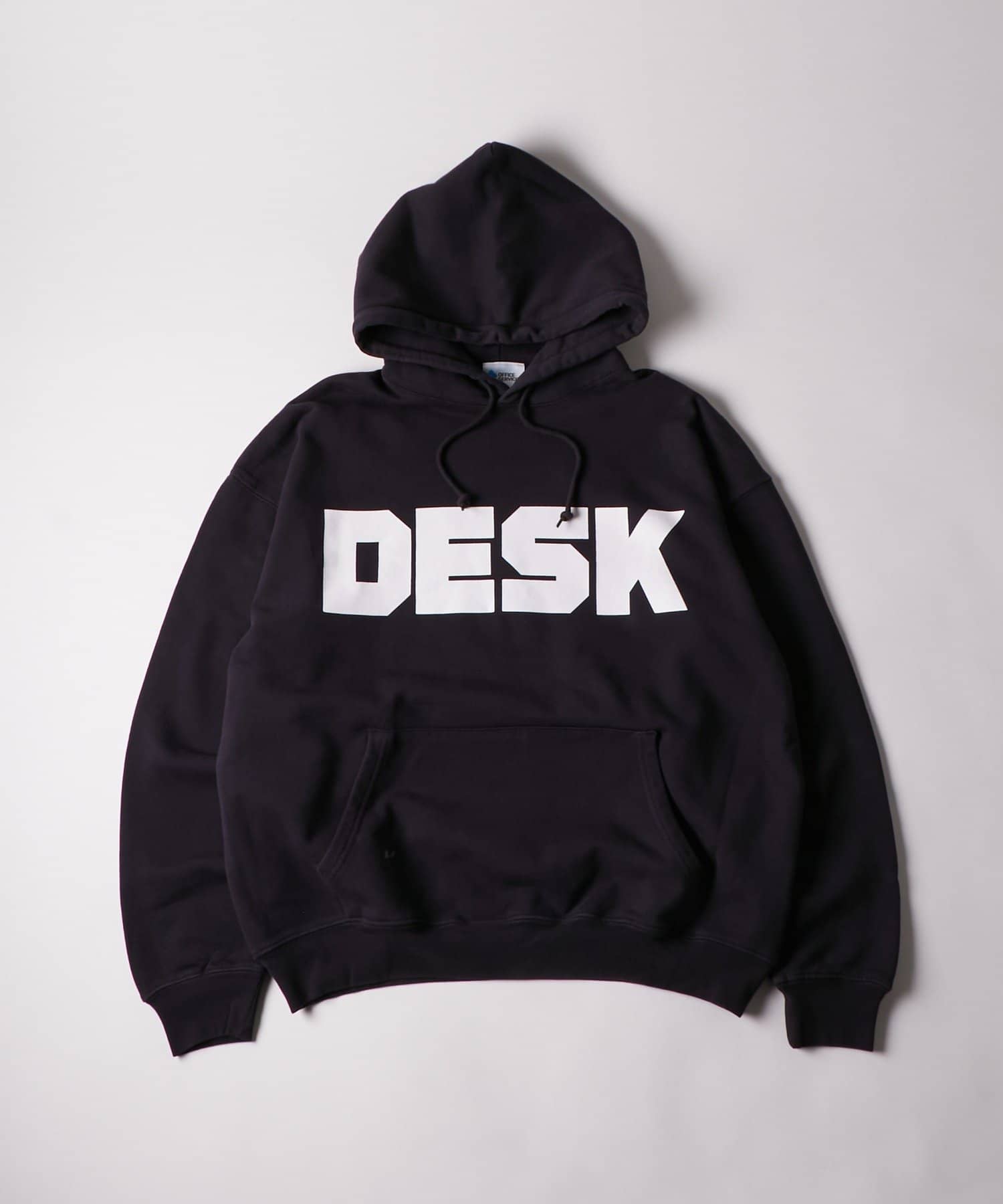 WHO’S WHO gallery(フーズフーギャラリー) OFFICE SERVICES DESK parka