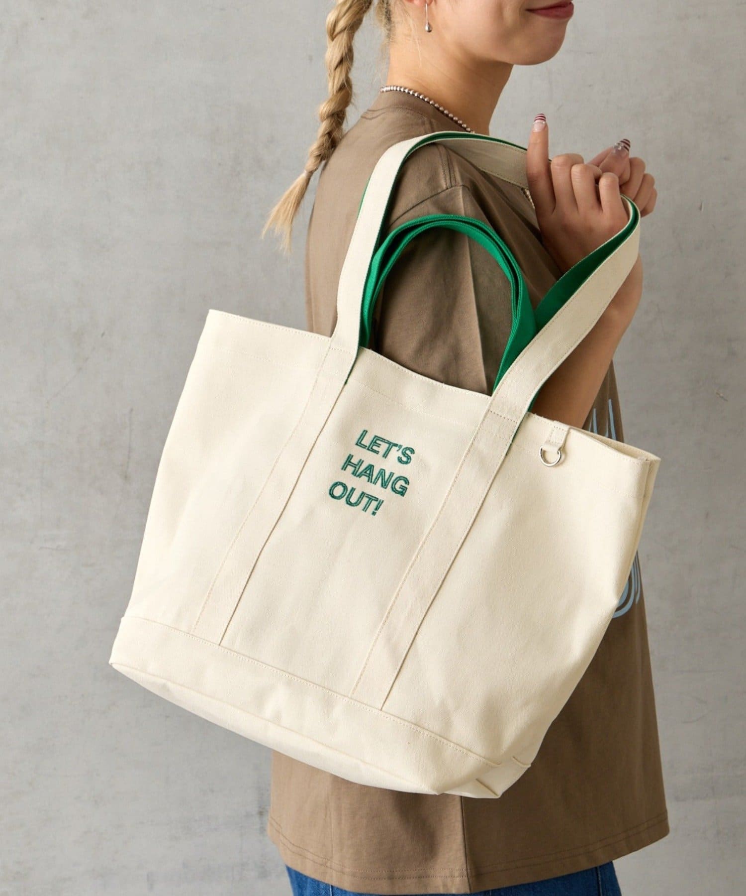 BIRTHDAY BAR(バースデイバー) ロゴ刺繍キャンバストートバッグ