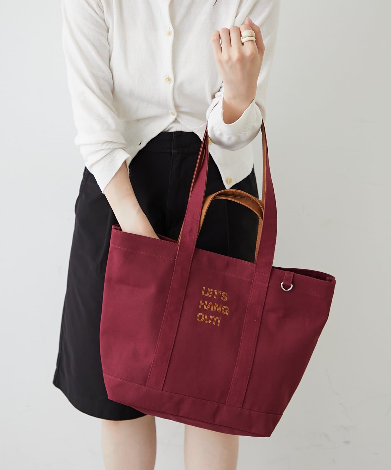 BIRTHDAY BAR(バースデイバー) ロゴ刺繍キャンバストートバッグ