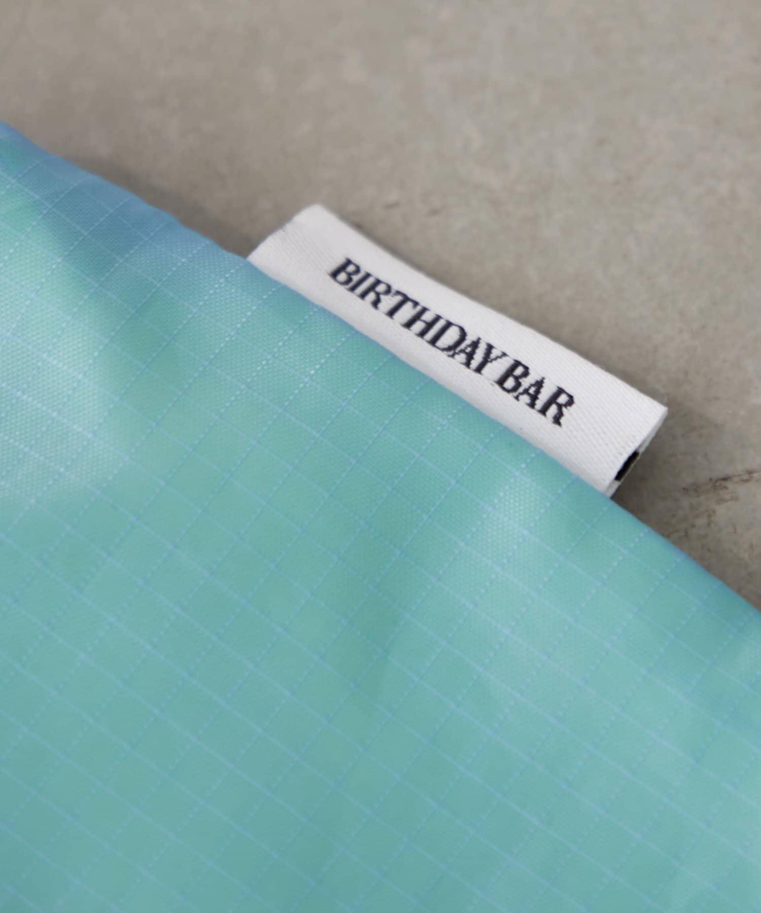 BIRTHDAY BAR(バースデイバー) ナイロンロゴフラットポーチ