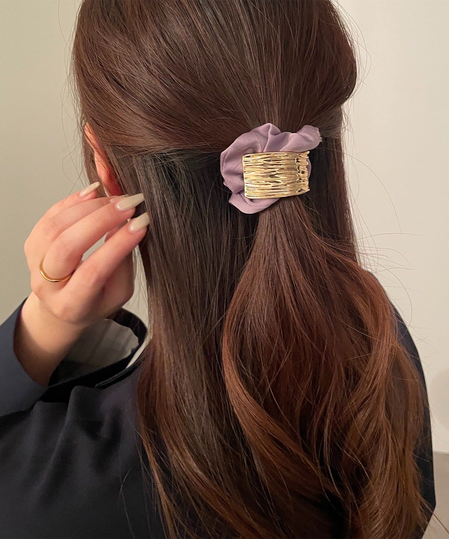 NICE CLAUP / OLIVE des OLIVE OUTLET(ナイスクラップ  / オリーブ デ オリーブ アウトレット) 【RMAF】メタルプレートシュシュ