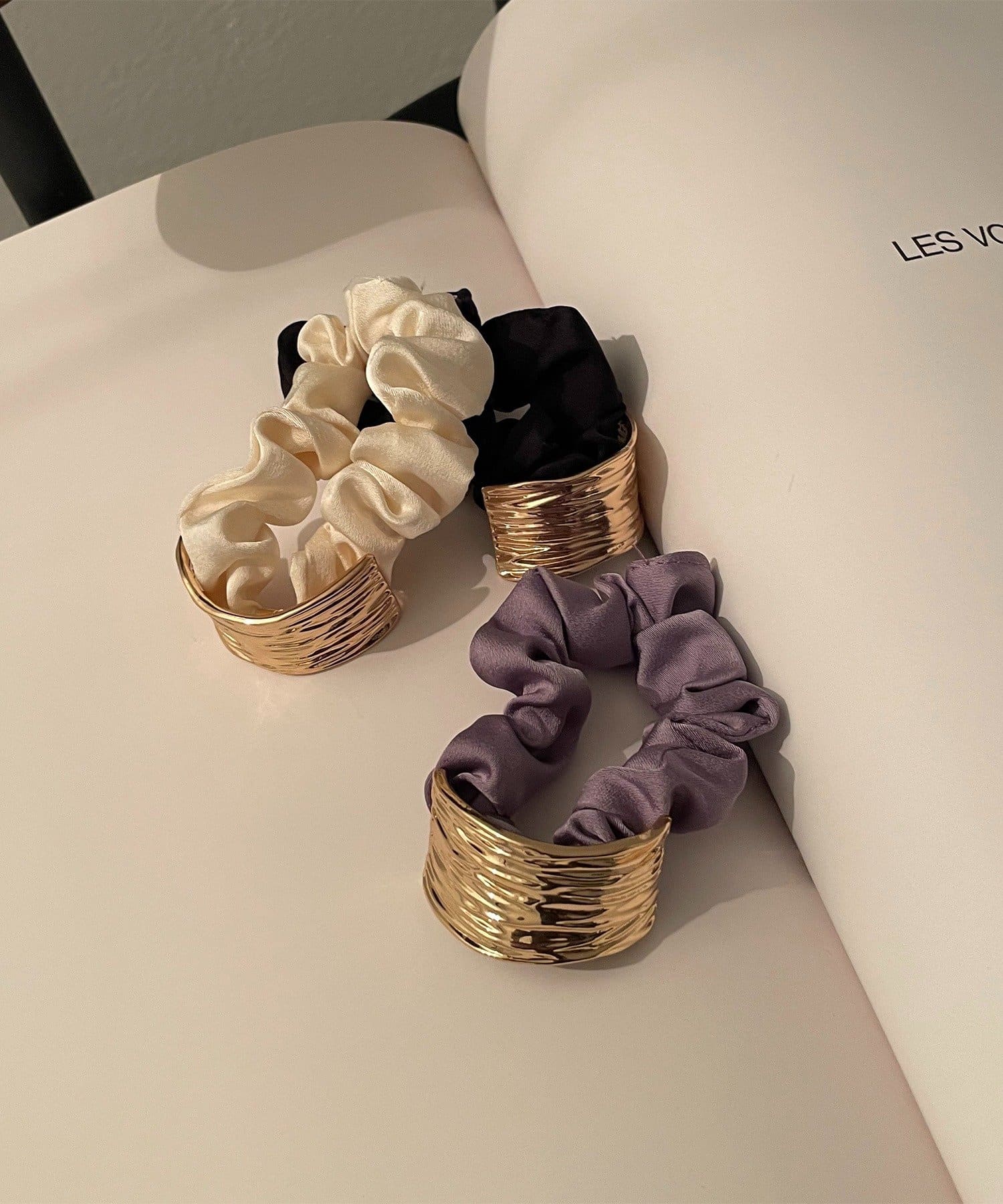 NICE CLAUP / OLIVE des OLIVE OUTLET(ナイスクラップ  / オリーブ デ オリーブ アウトレット) 【RMAF】メタルプレートシュシュ