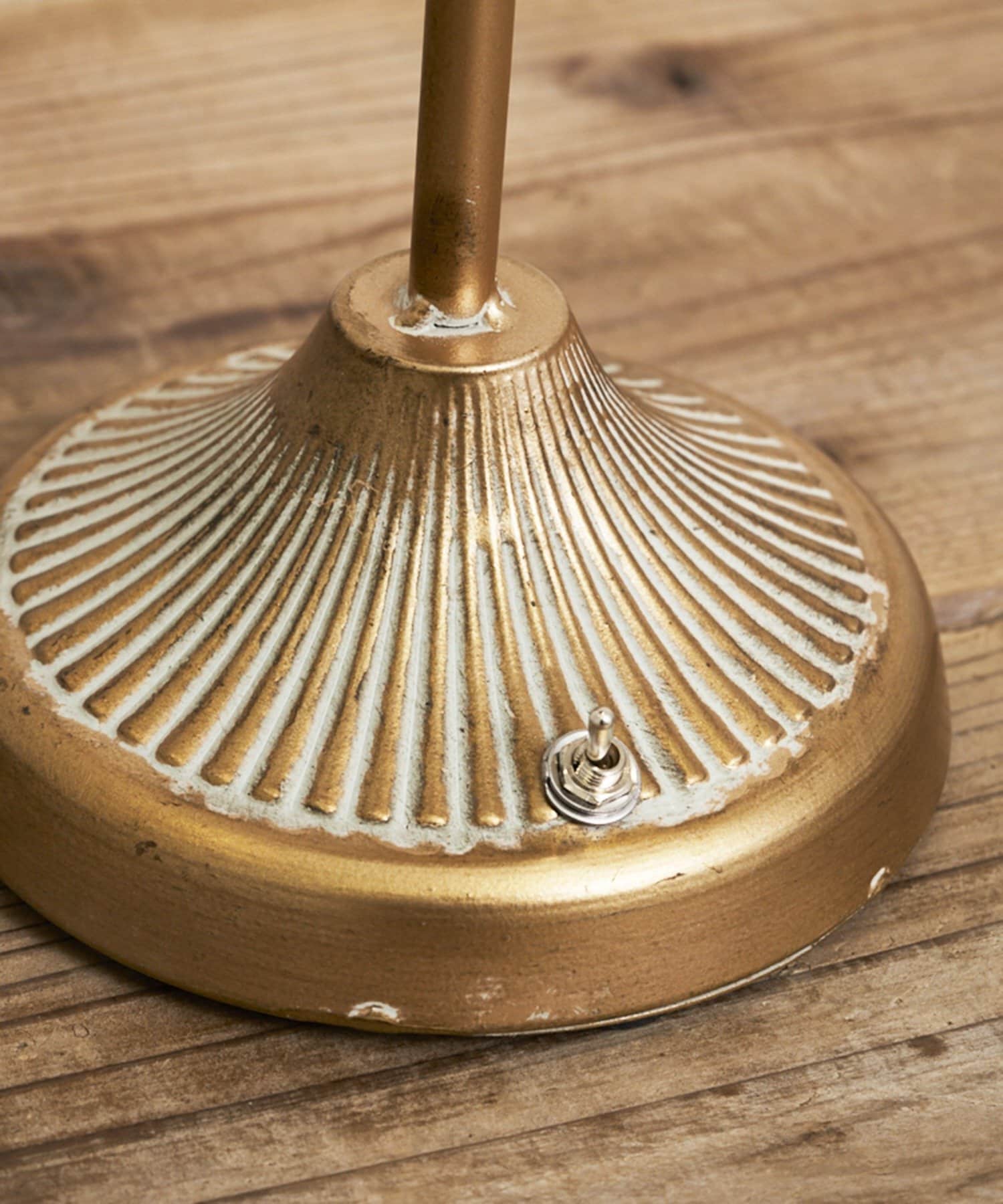 salut!(サリュ) 《WEB限定再入荷》テーブルランプ