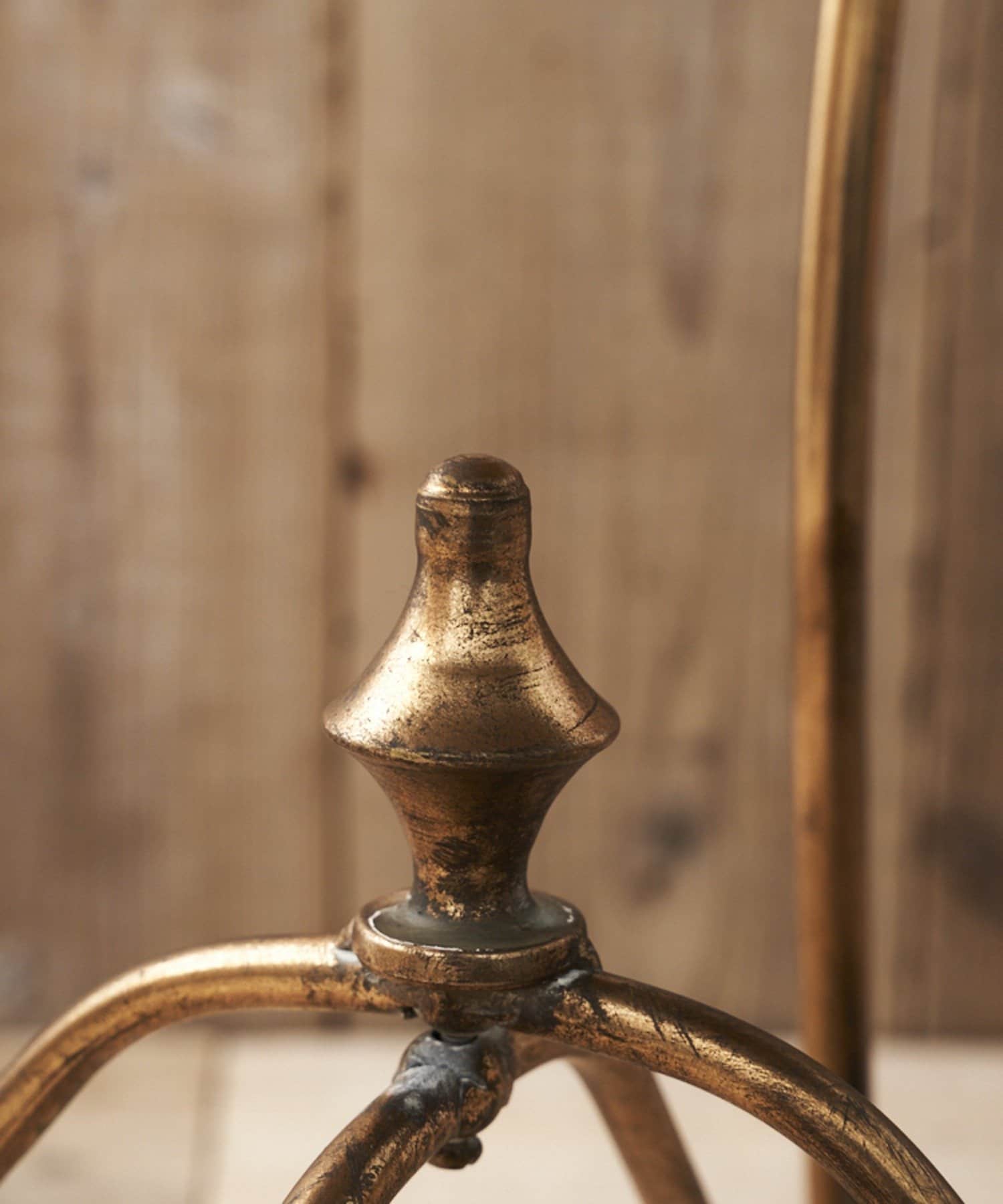 salut!(サリュ) 《WEB限定再入荷》ラウンドテーブル