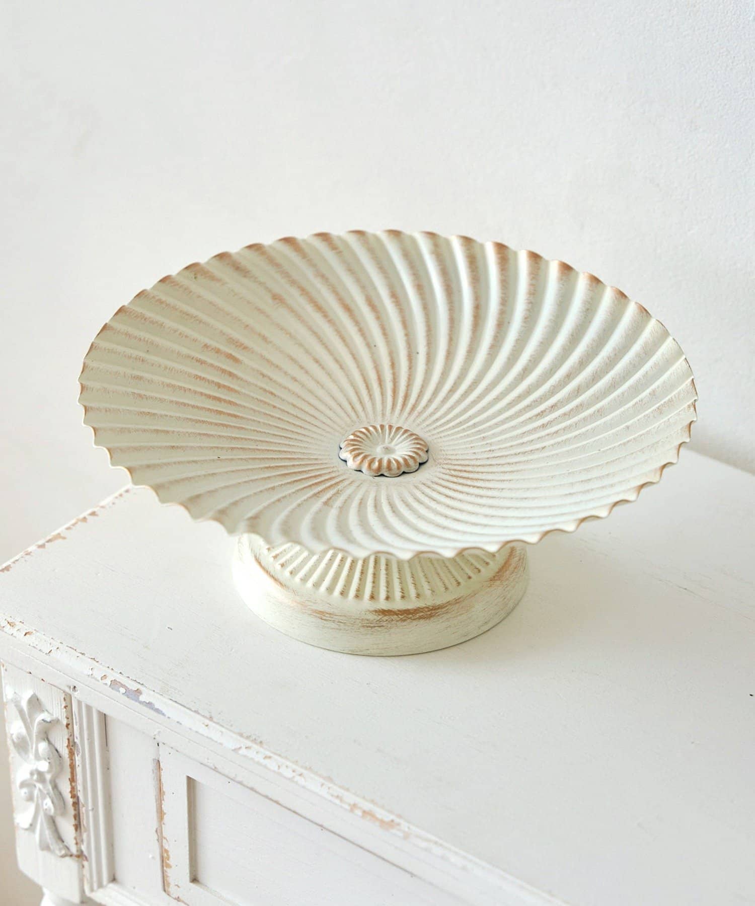 salut!(サリュ) 《WEB限定再入荷》スタンド付きトレイ