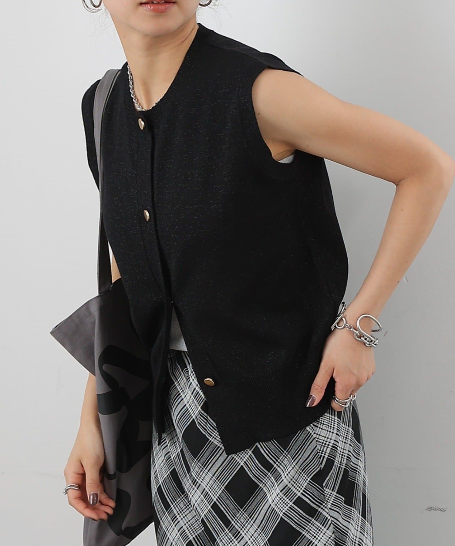 COLONY 2139(コロニー トゥーワンスリーナイン) 【セットアップ対応】ラメニットベスト