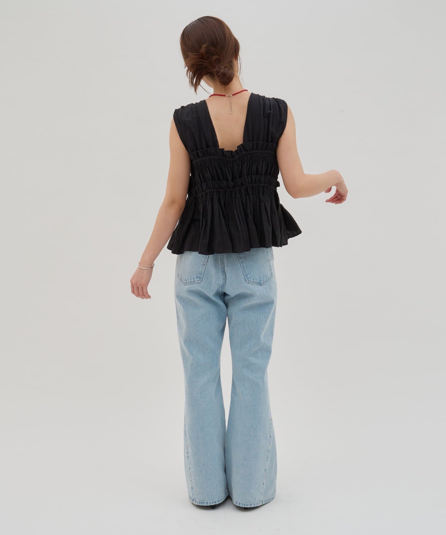 DISCOAT(ディスコート) 【umm.】スタースタッズフレアデニムパンツ