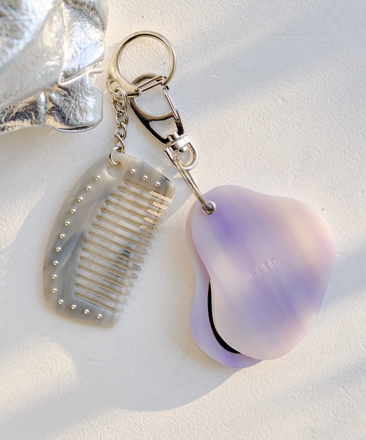 Kastane(カスタネ) 【fiw./3.12(木)12:00発売/5色展開】ミラー&コームチャーム