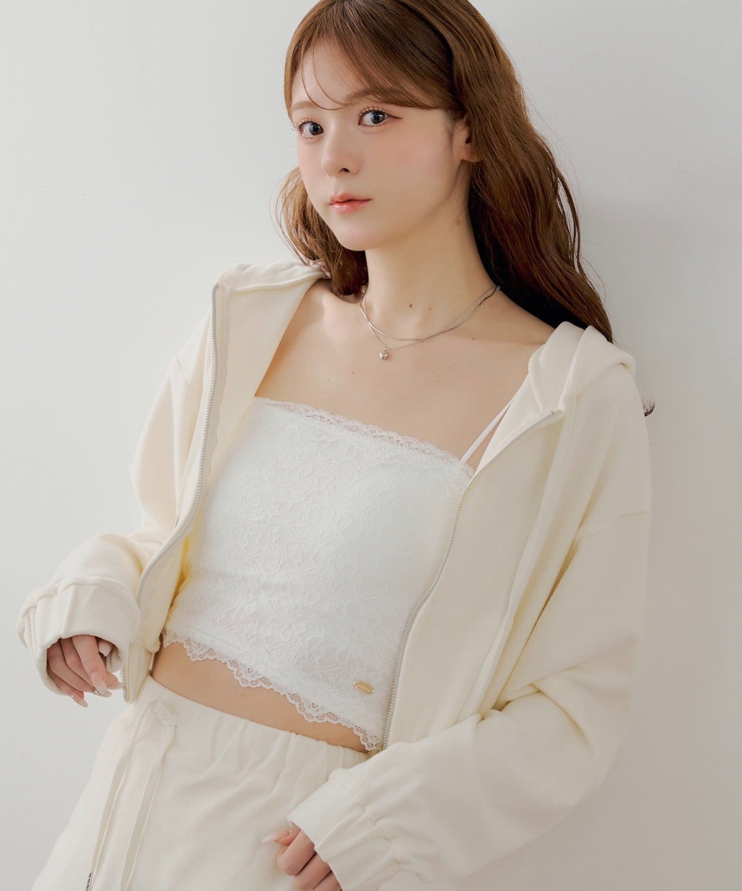 Chico(チコ) カップ付きレースベアチューブトップ