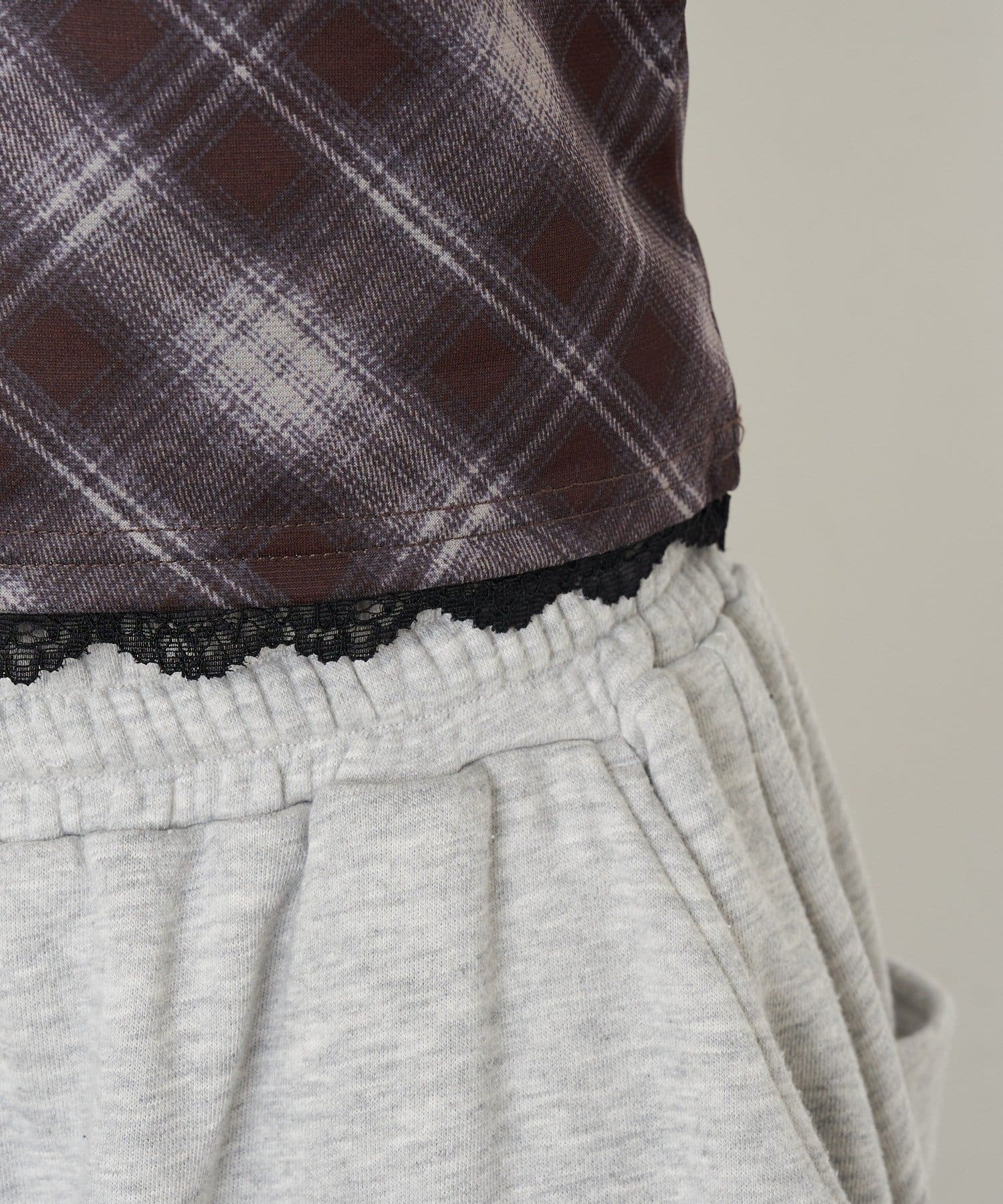 RAY CASSIN(レイカズン) 【7色展開 ・無地 / チェック】パット付レースキャミ