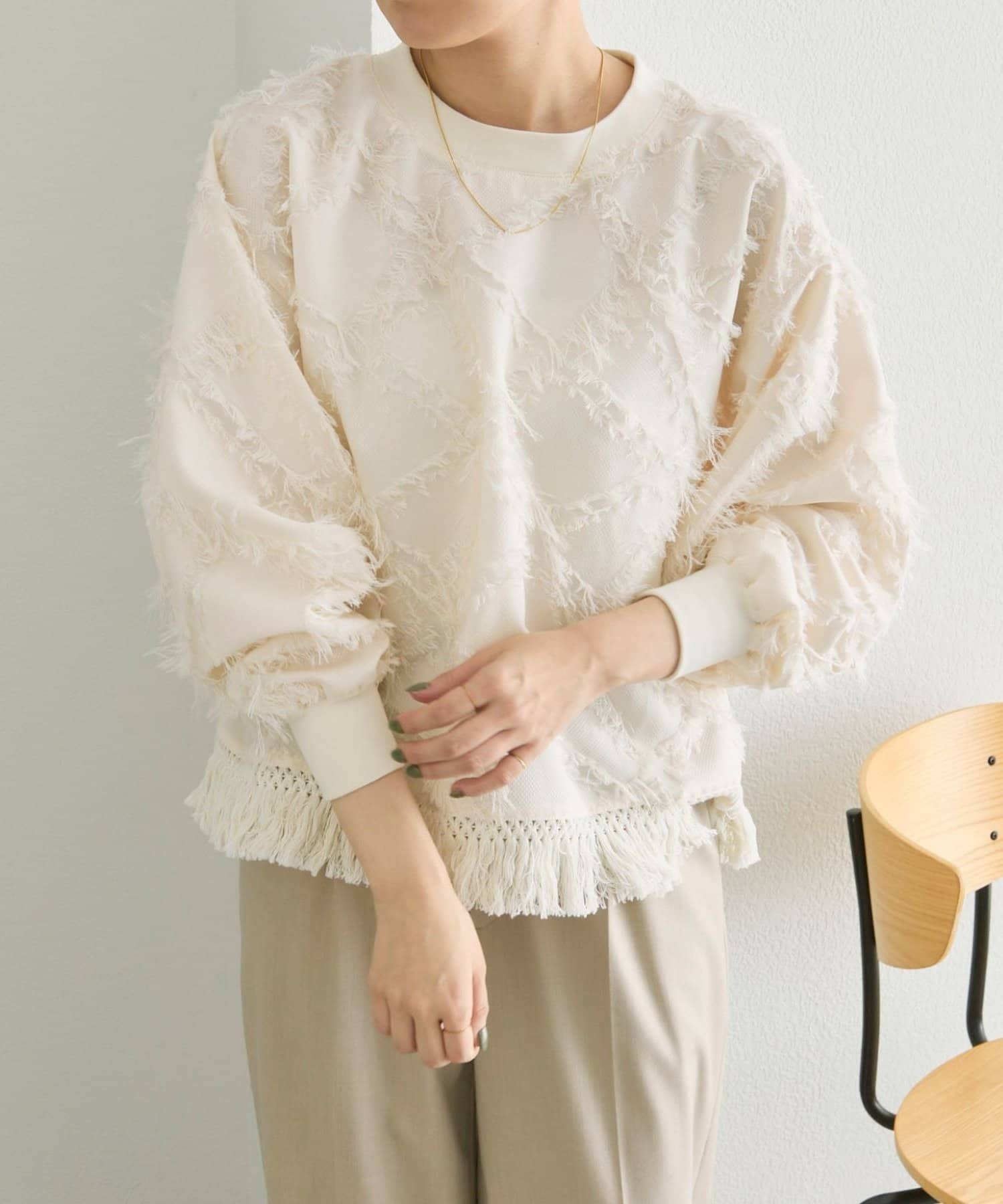 ear PAPILLONNER(イア パピヨネ) 裾タッセルトップススプリング【SUM1 STYLE1(スミスタイル)】