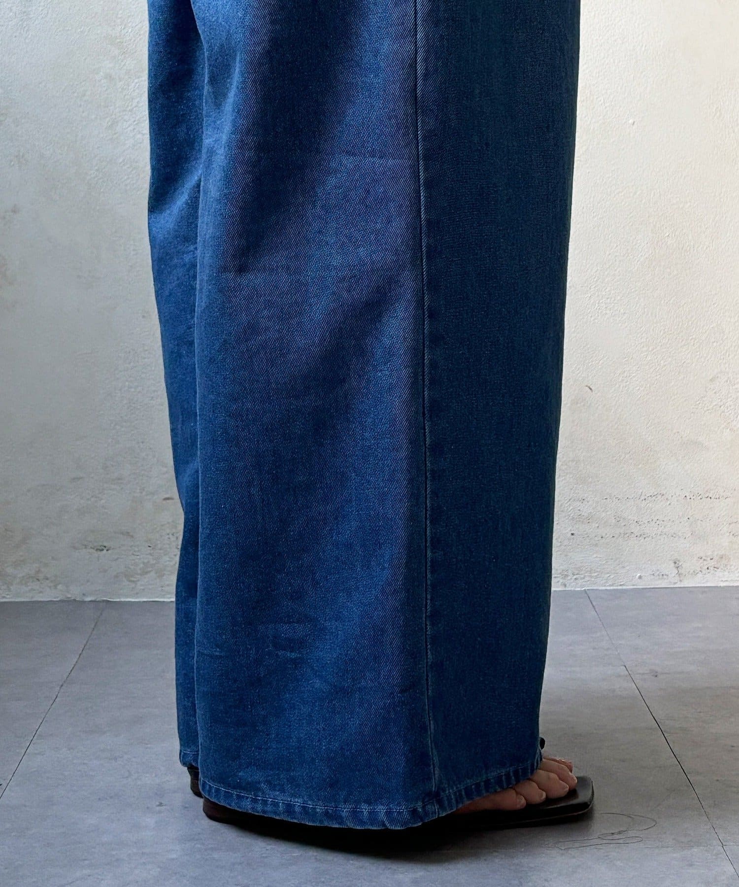 DOUDOU(ドゥドゥ) 【インフルエンサーOKOCHI企画】デニムタックイージーパンツ