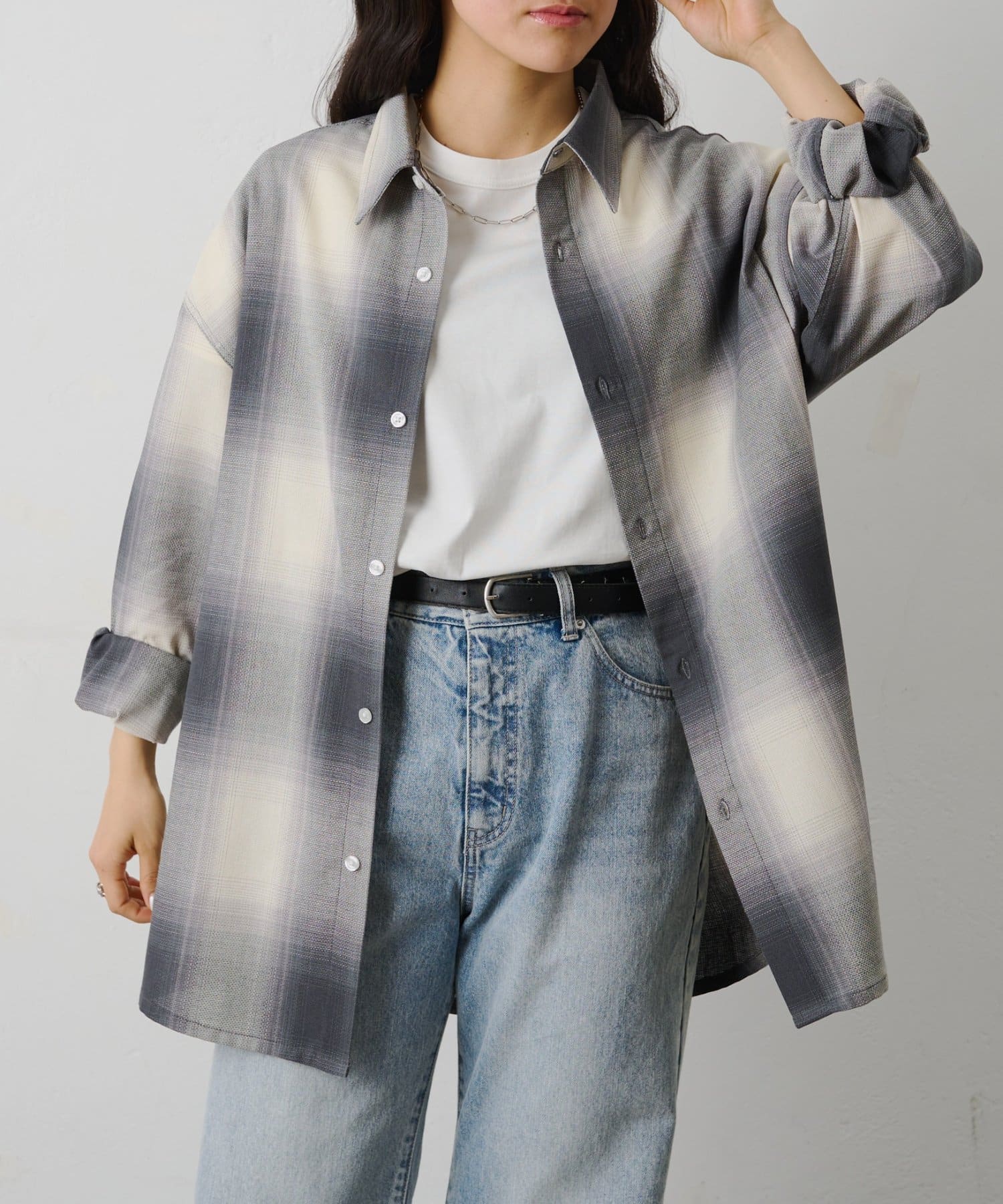 COLONY 2139(コロニー トゥーワンスリーナイン) リネンライクオンブレチェック長袖シャツ