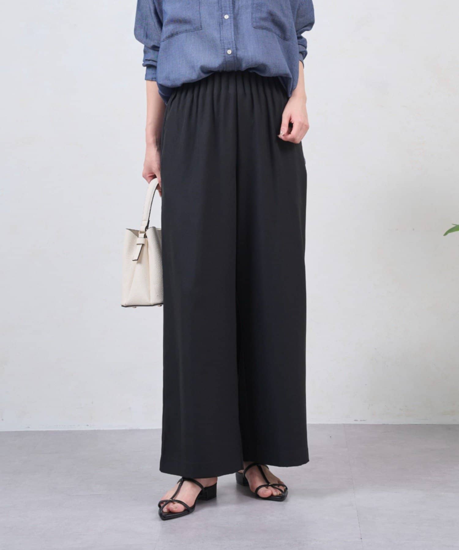 Jena　espace merveilleux(ジェナ　エスパスメルヴェイユ) ジョーゼットキャタピラーパンツ